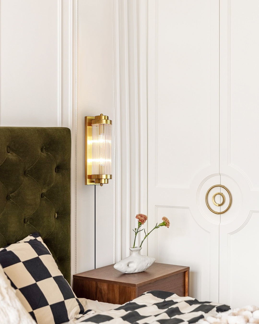Pillar Offset Plug In Wall Lamp - Lumpaz