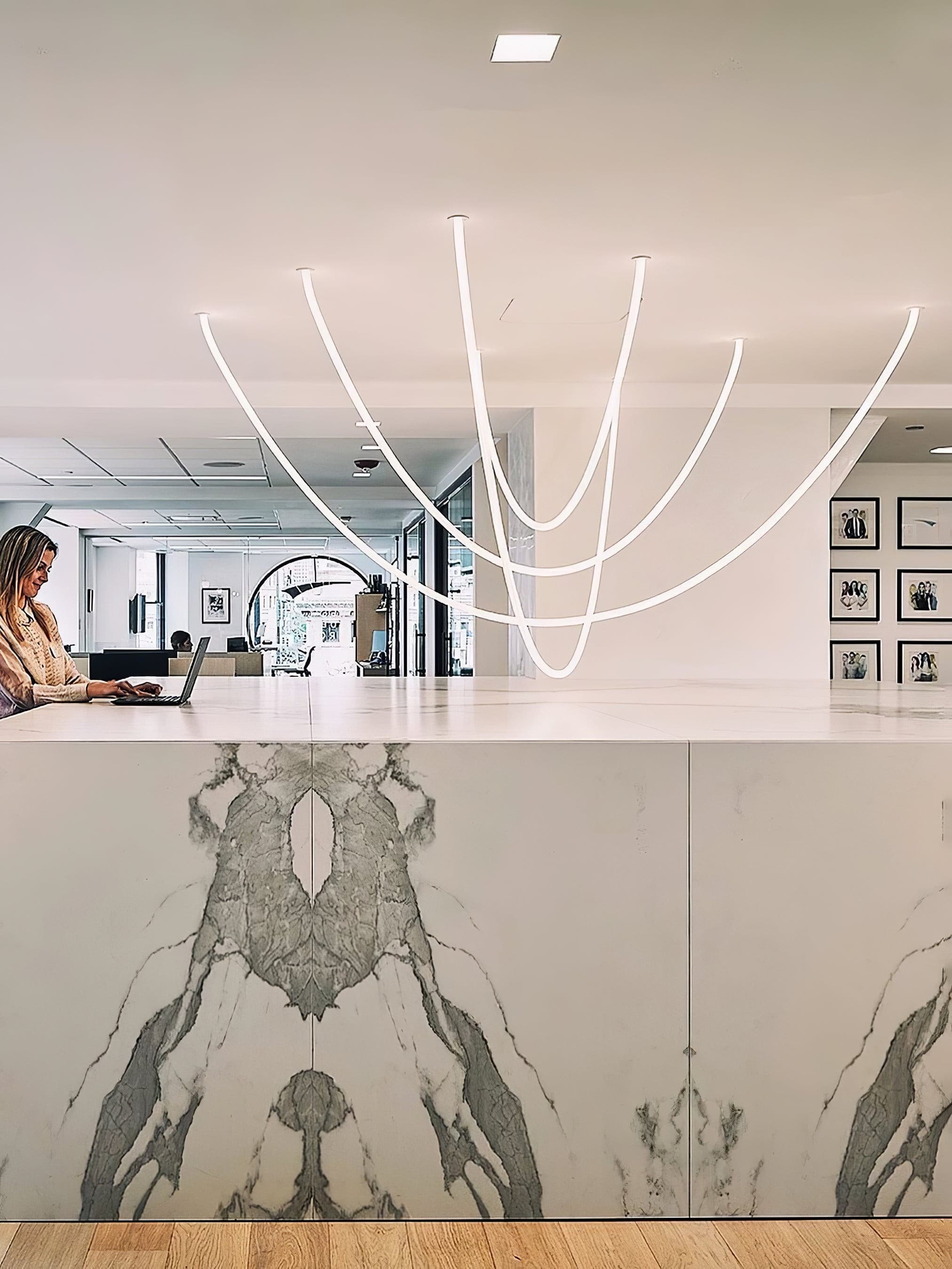 Flex LED Pendant Light - Lumpaz