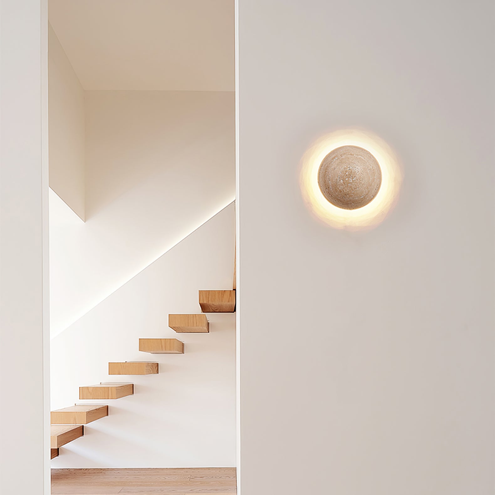 Round Travertine Wall Lamp - Lumpaz