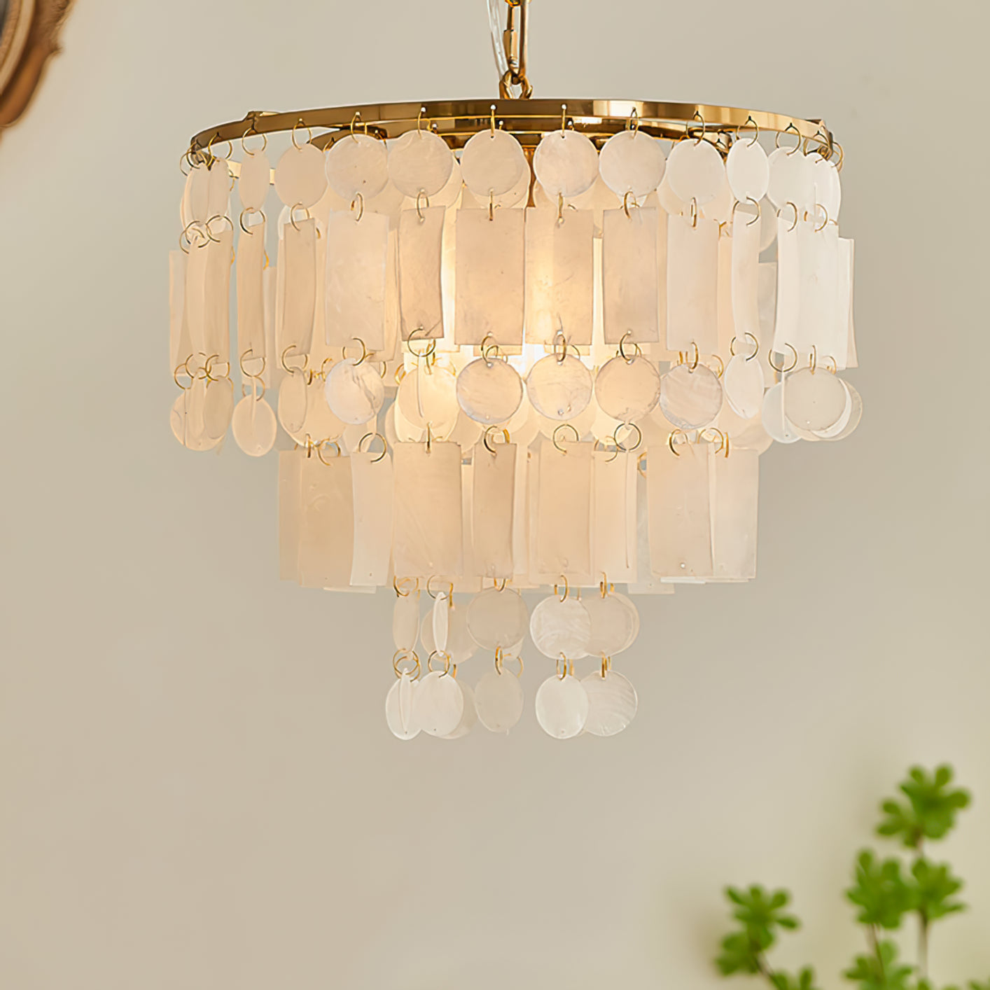 Capiz Shell Chandelier - Lumpaz