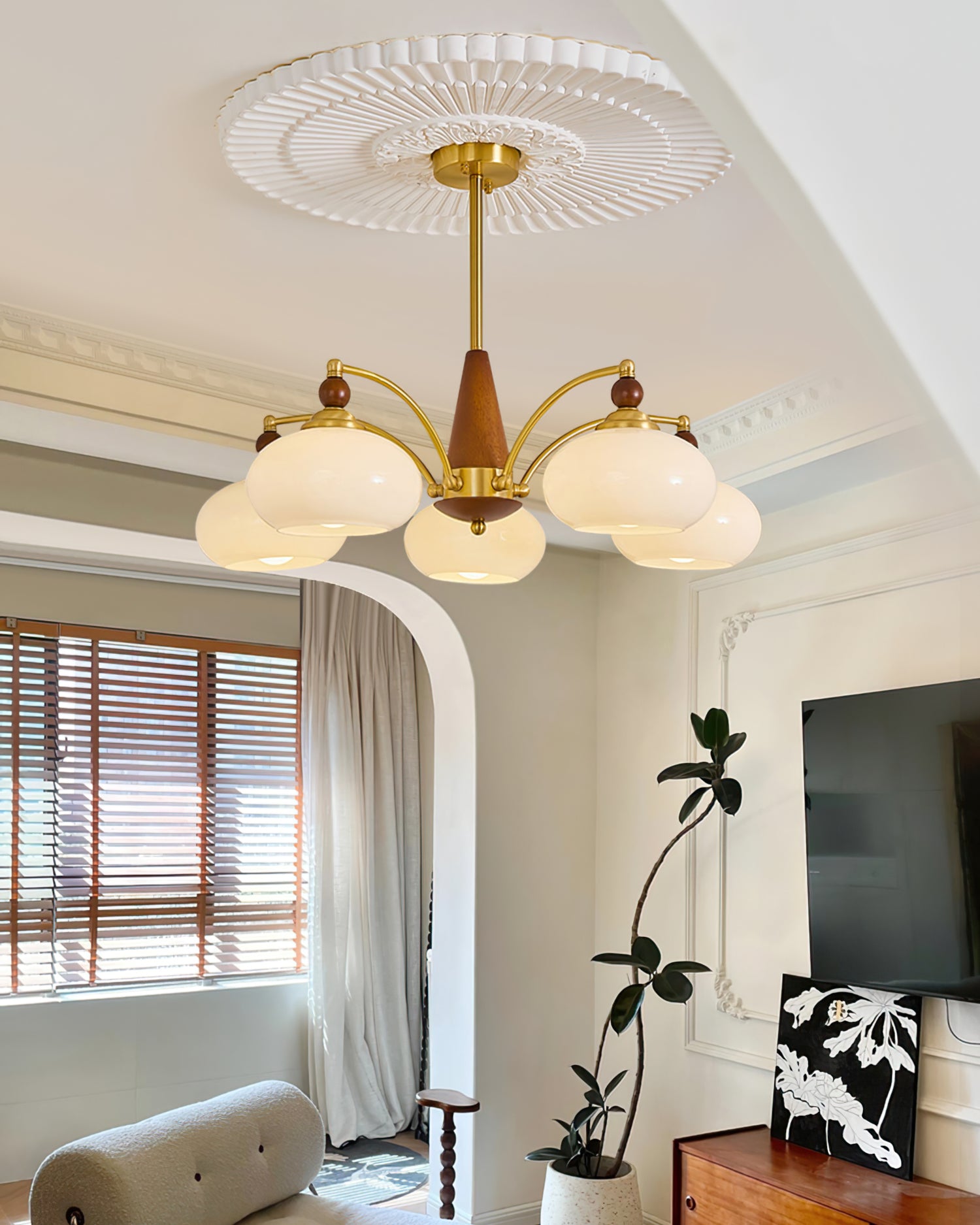 Tillary Wood Chandelier - Lumpaz