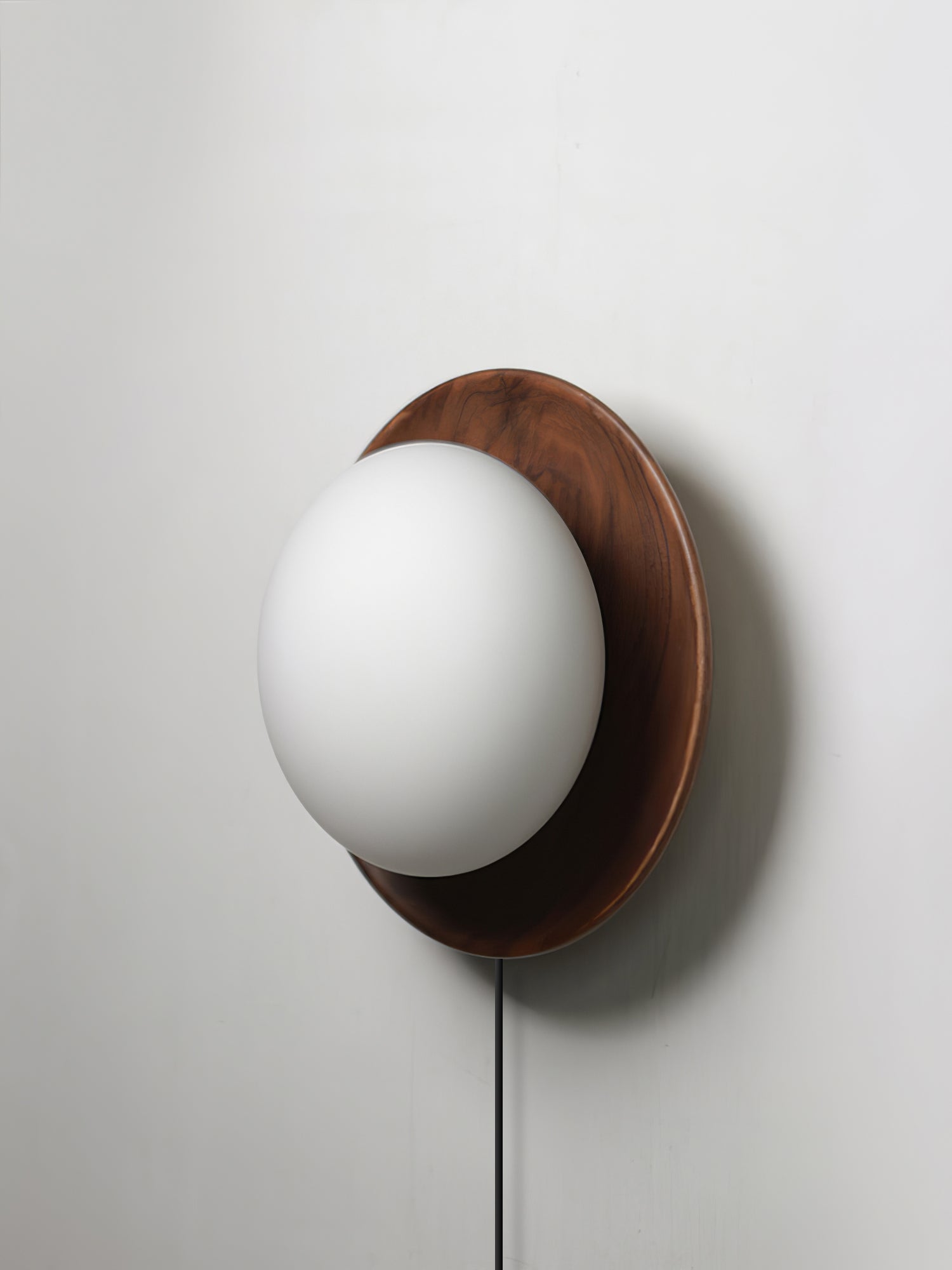Tablet Plug In Wall Lamp - Lumpaz