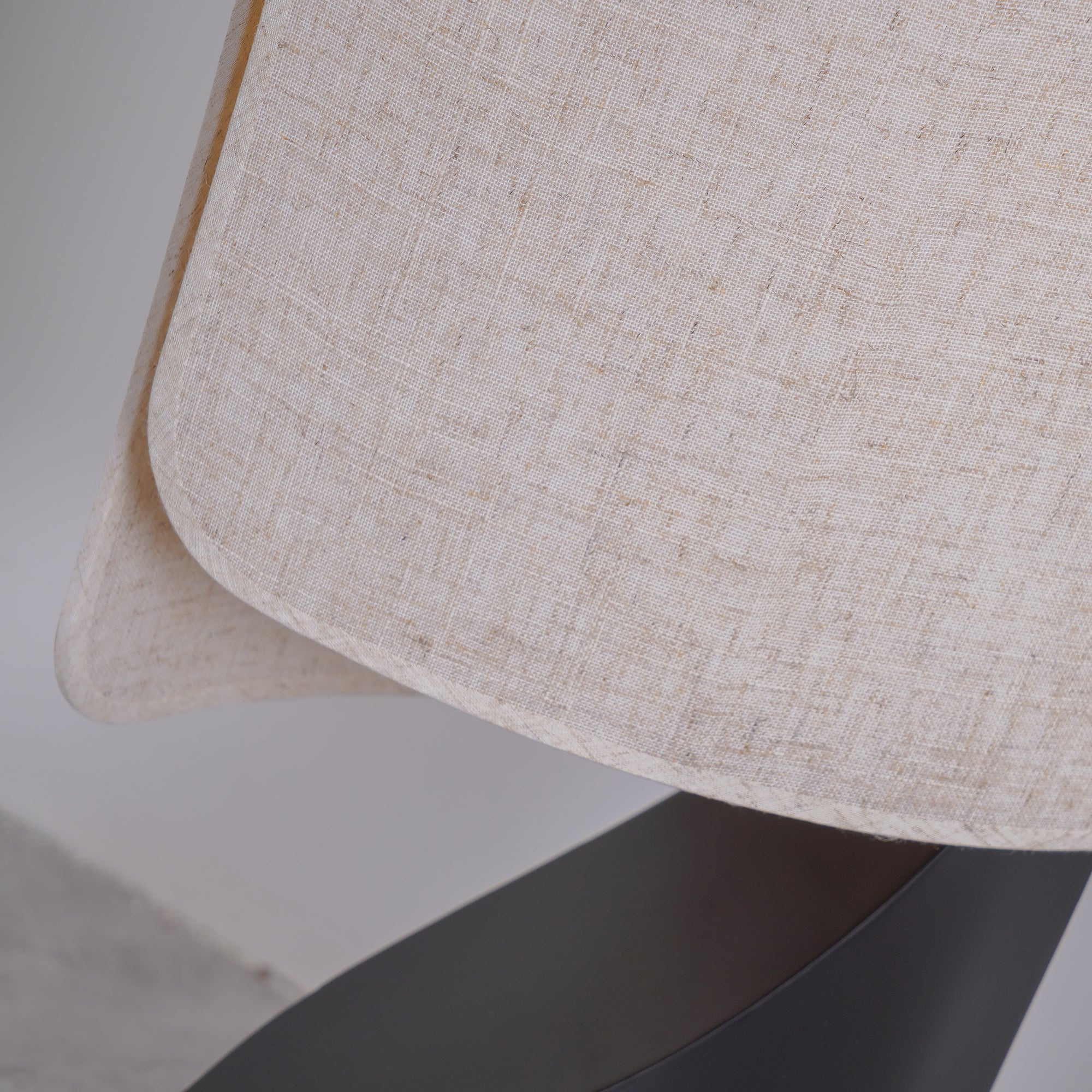 Barrier Linen Floor Lamp - Lumpaz