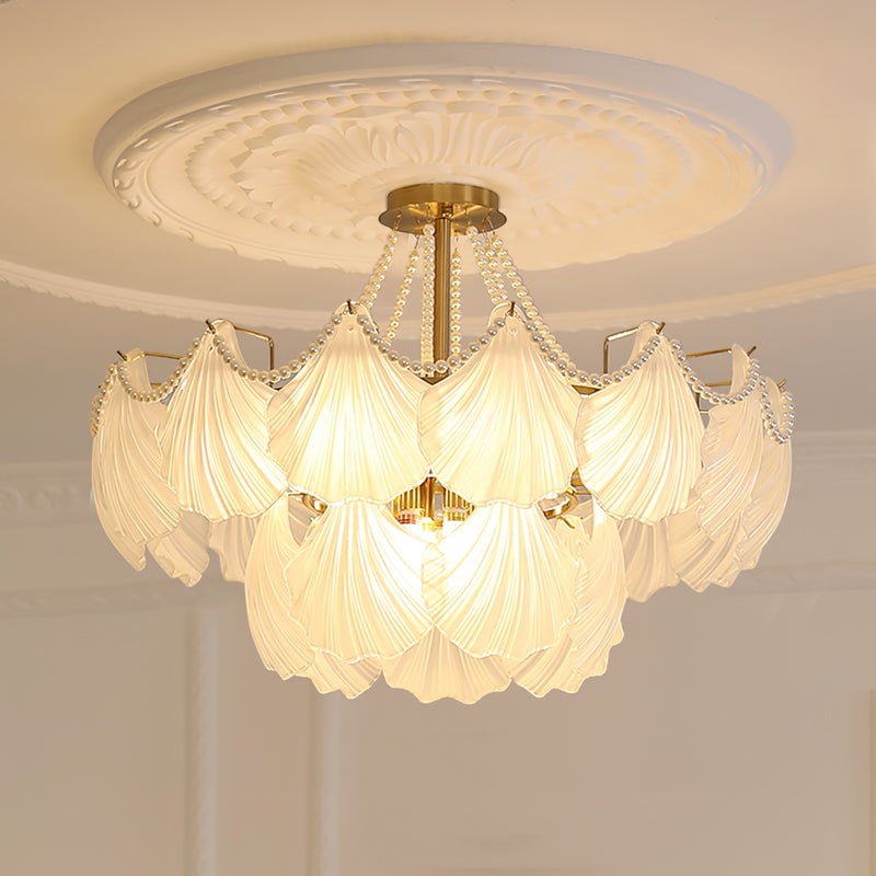 Scallop Shell Chandelier - Lumpaz