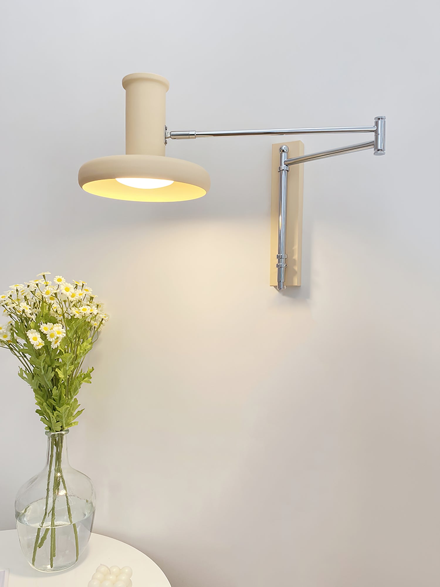 Arteluce Wall Light - Lumpaz