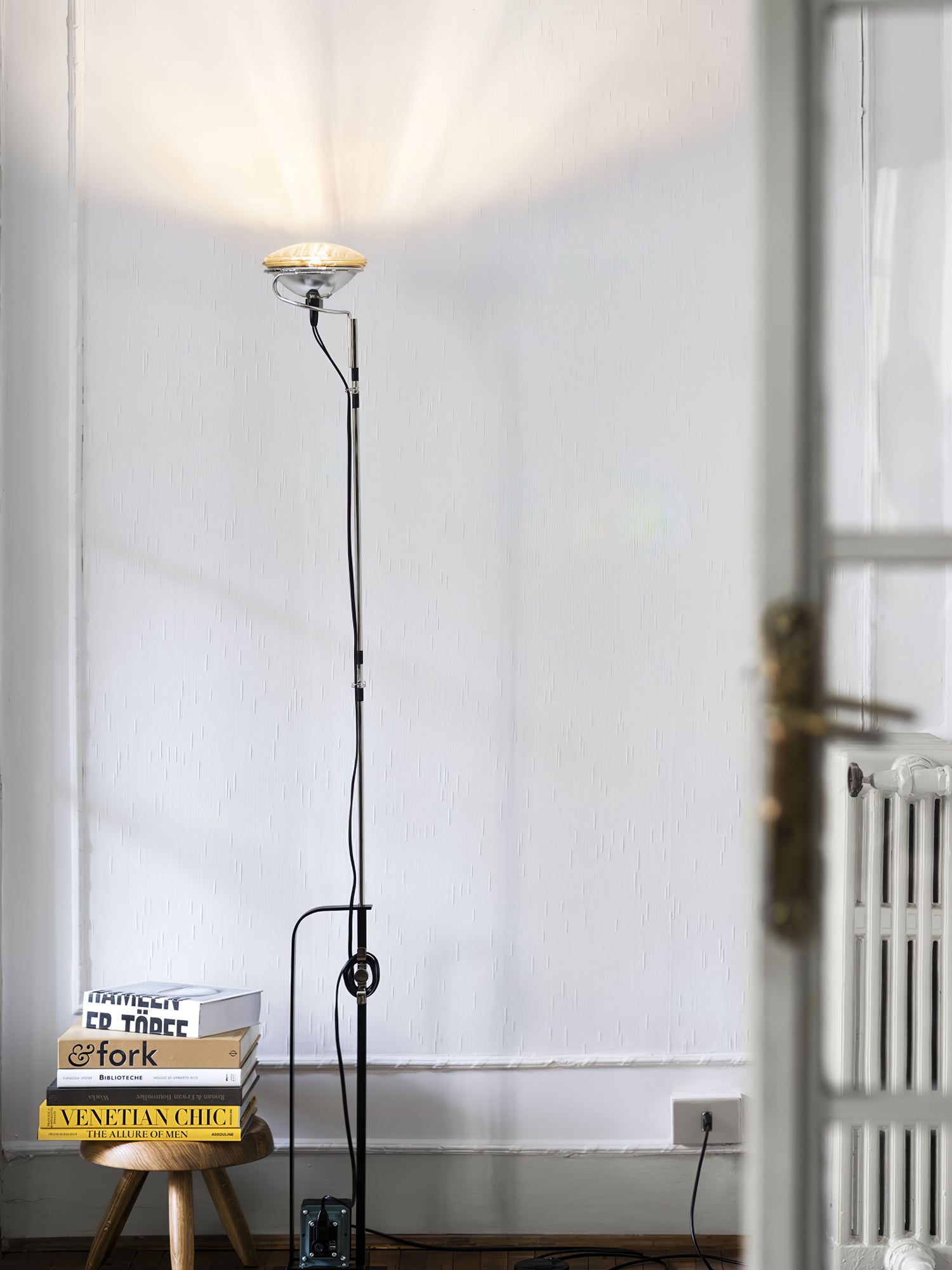 Toio Floor Lamp - Lumpaz
