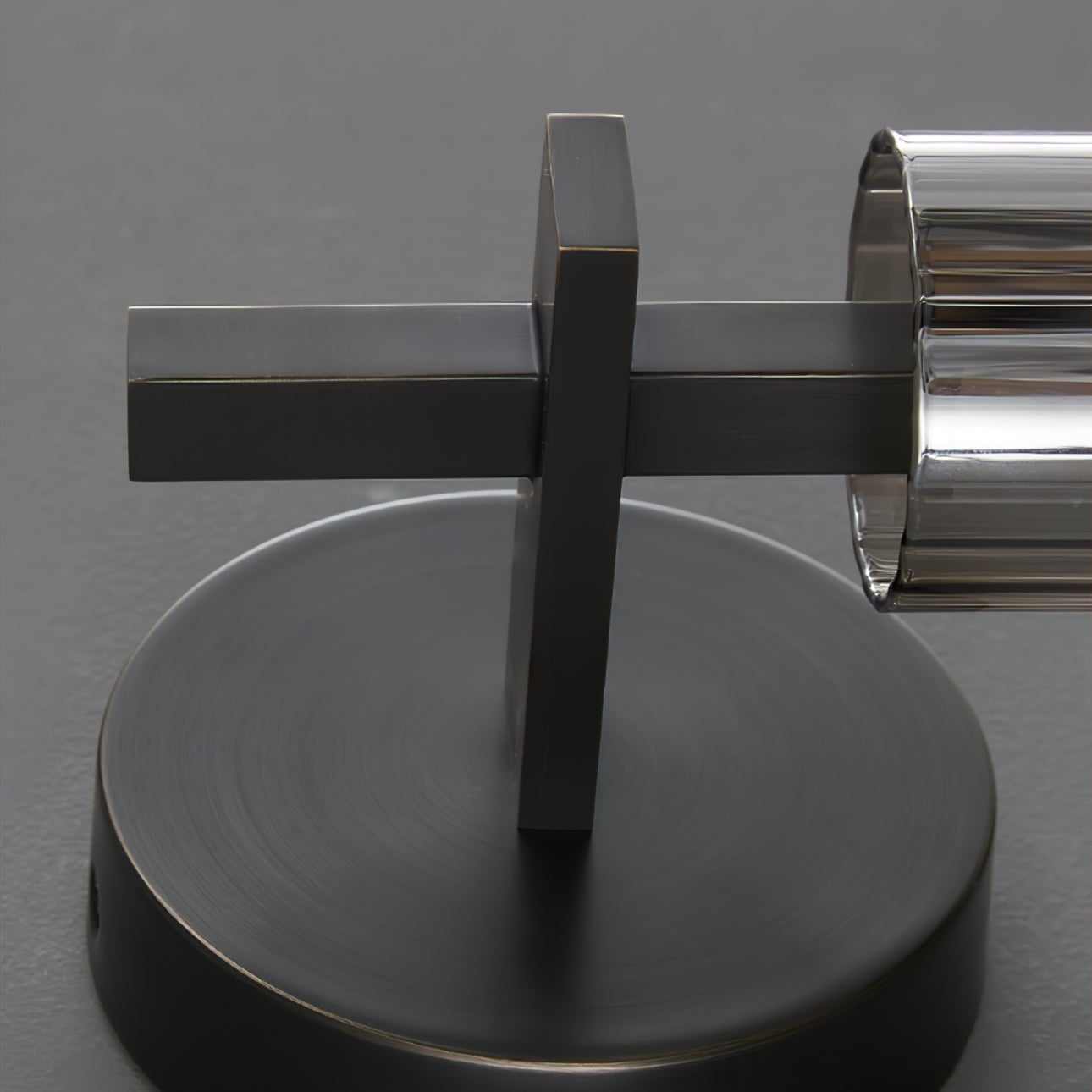 Beacon Wall Lamp - Lumpaz