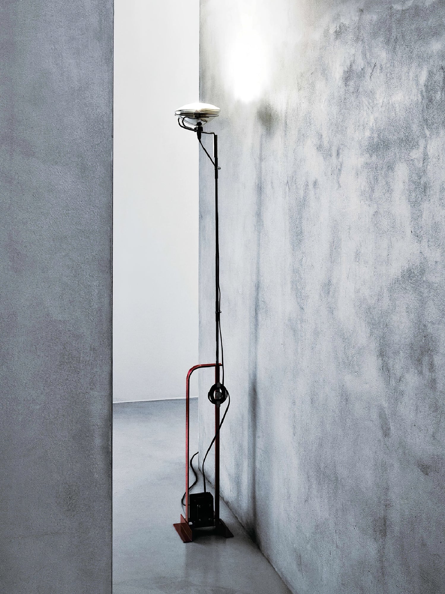 Toio Floor Lamp - Lumpaz