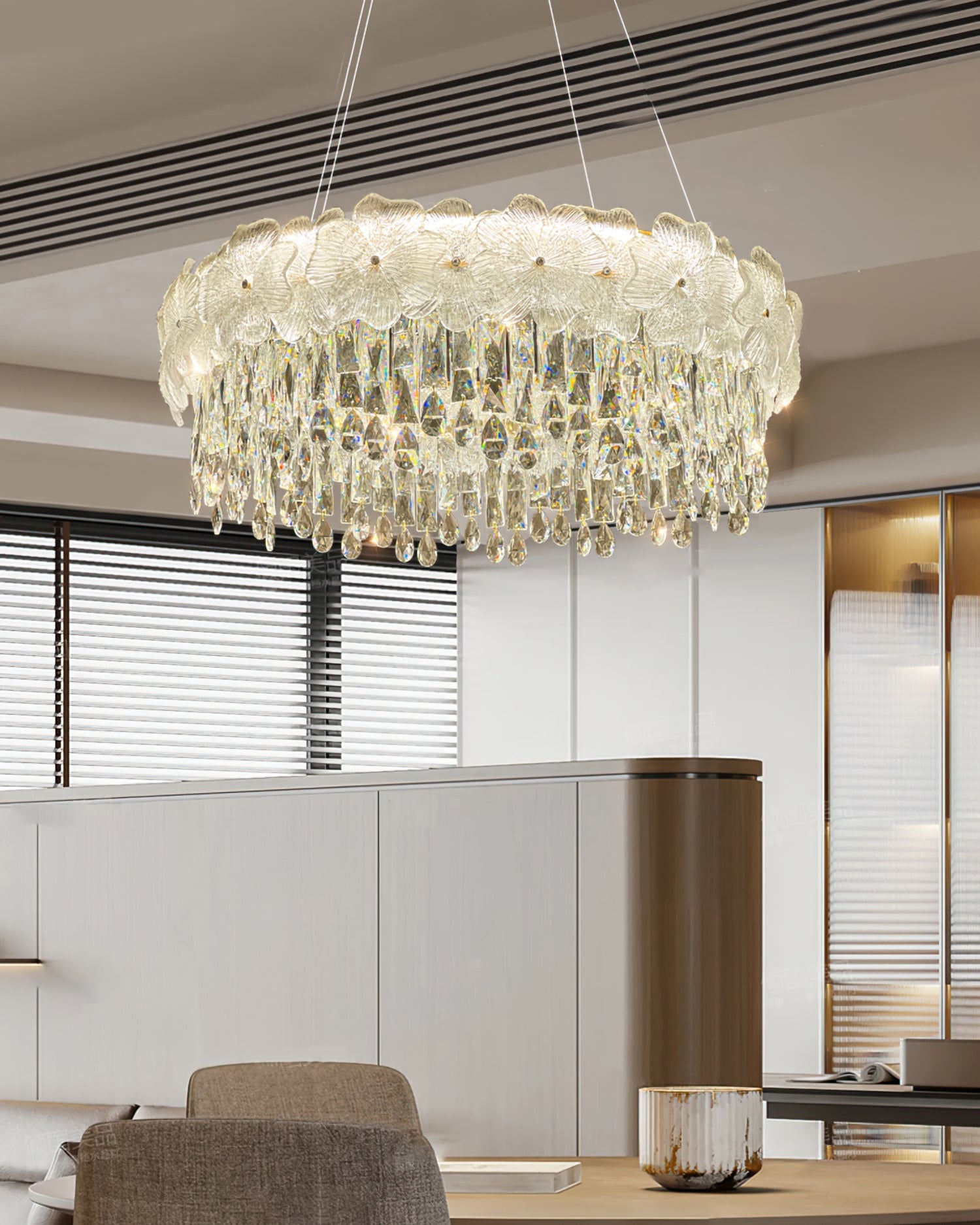 Atlas Crystal Chandelier - Lumpaz
