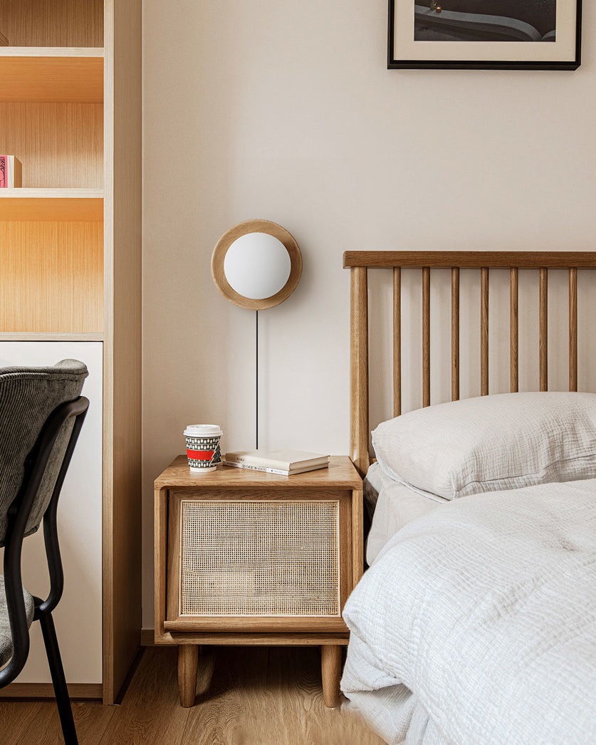 Tablet Plug In Wall Lamp - Lumpaz