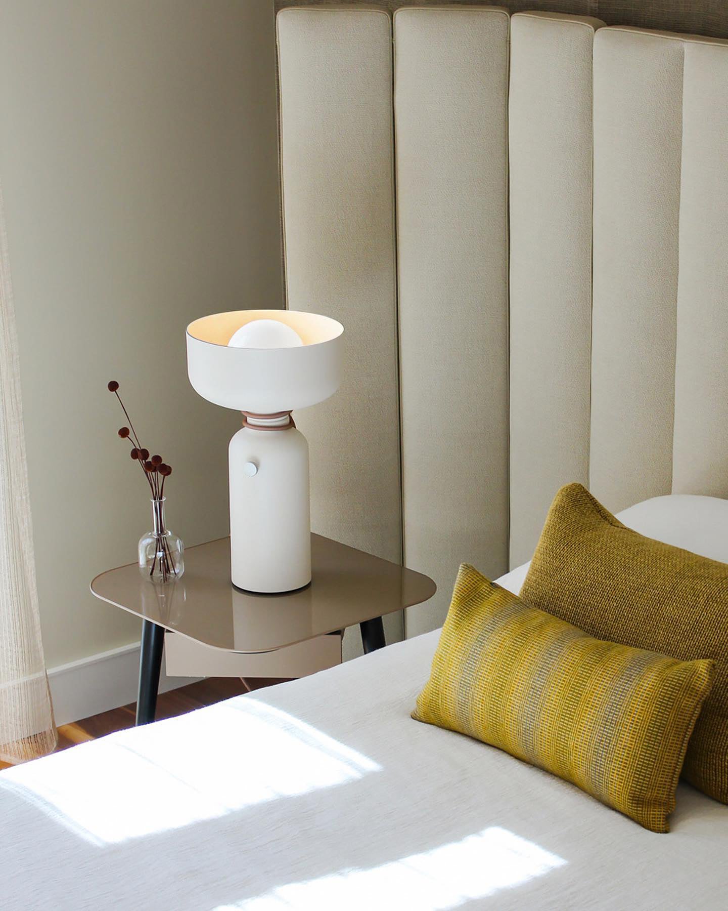 Spotlight Vol Table Lamp - Lumpaz