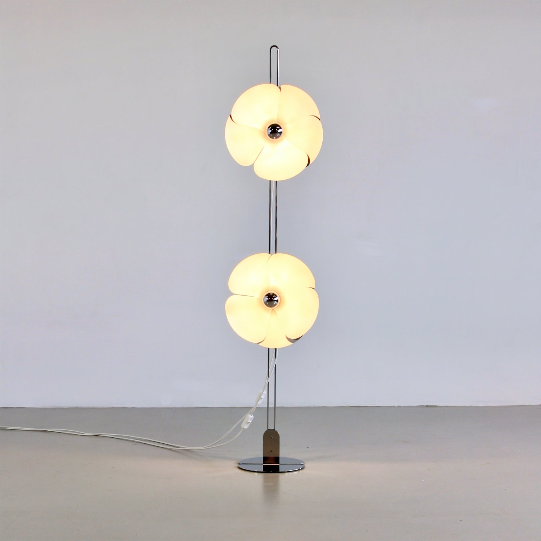 Flower Silver Floor Lamp - Lumpaz