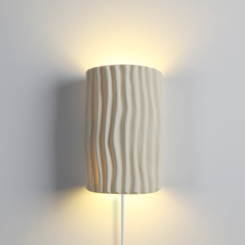 Pleated Resin Plug In Wall Lamp - Lumpaz