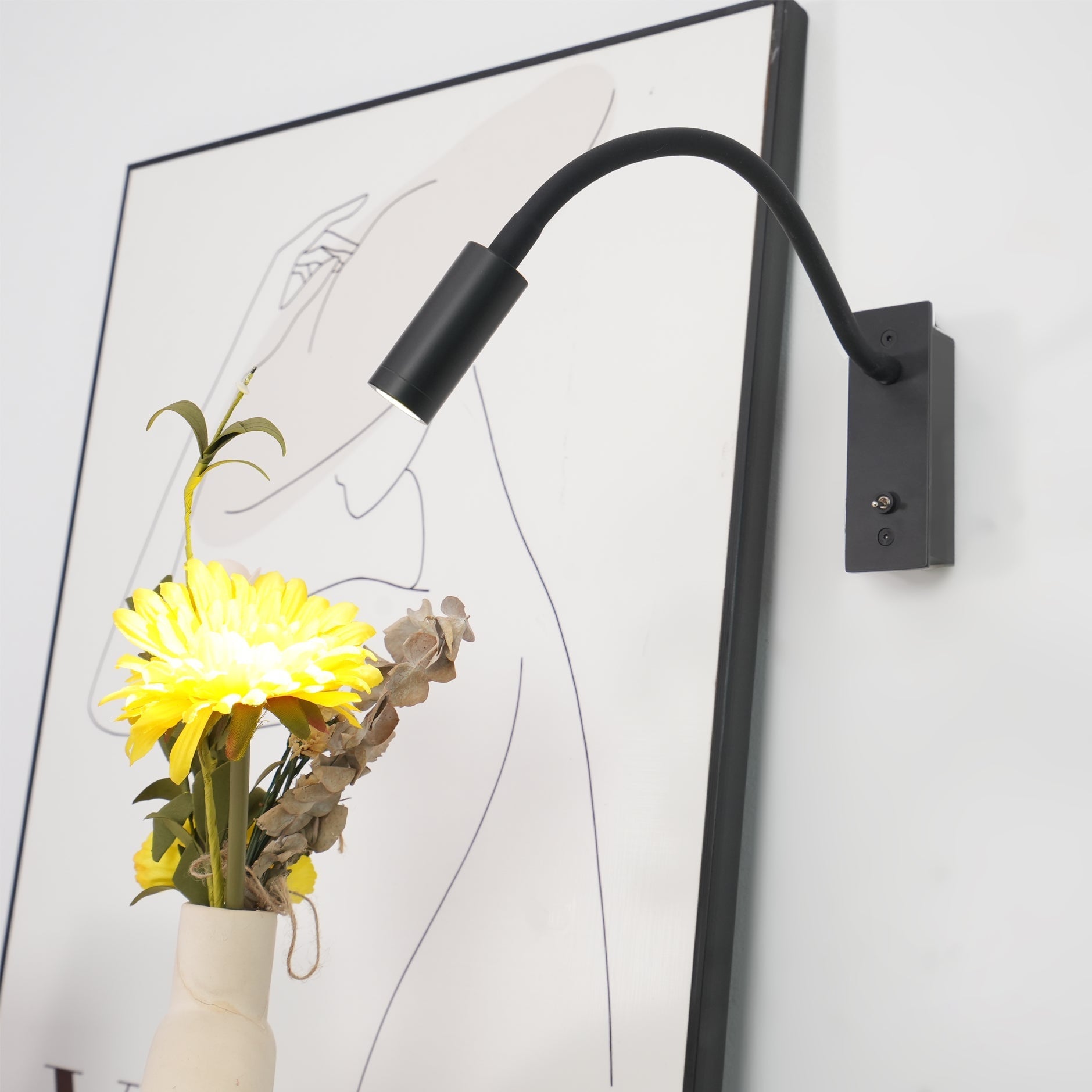 LED Bedroom Art Deco Wall Light - Lumpaz