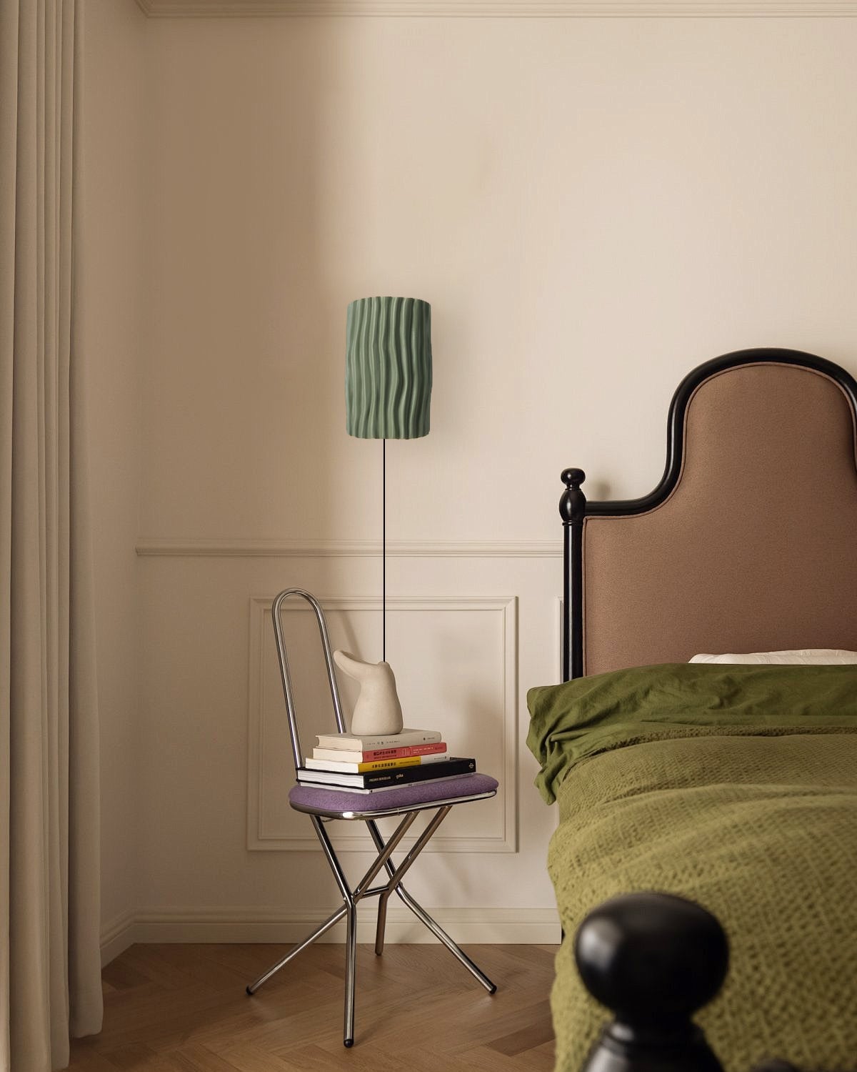 Pleated Resin Plug In Wall Lamp - Lumpaz