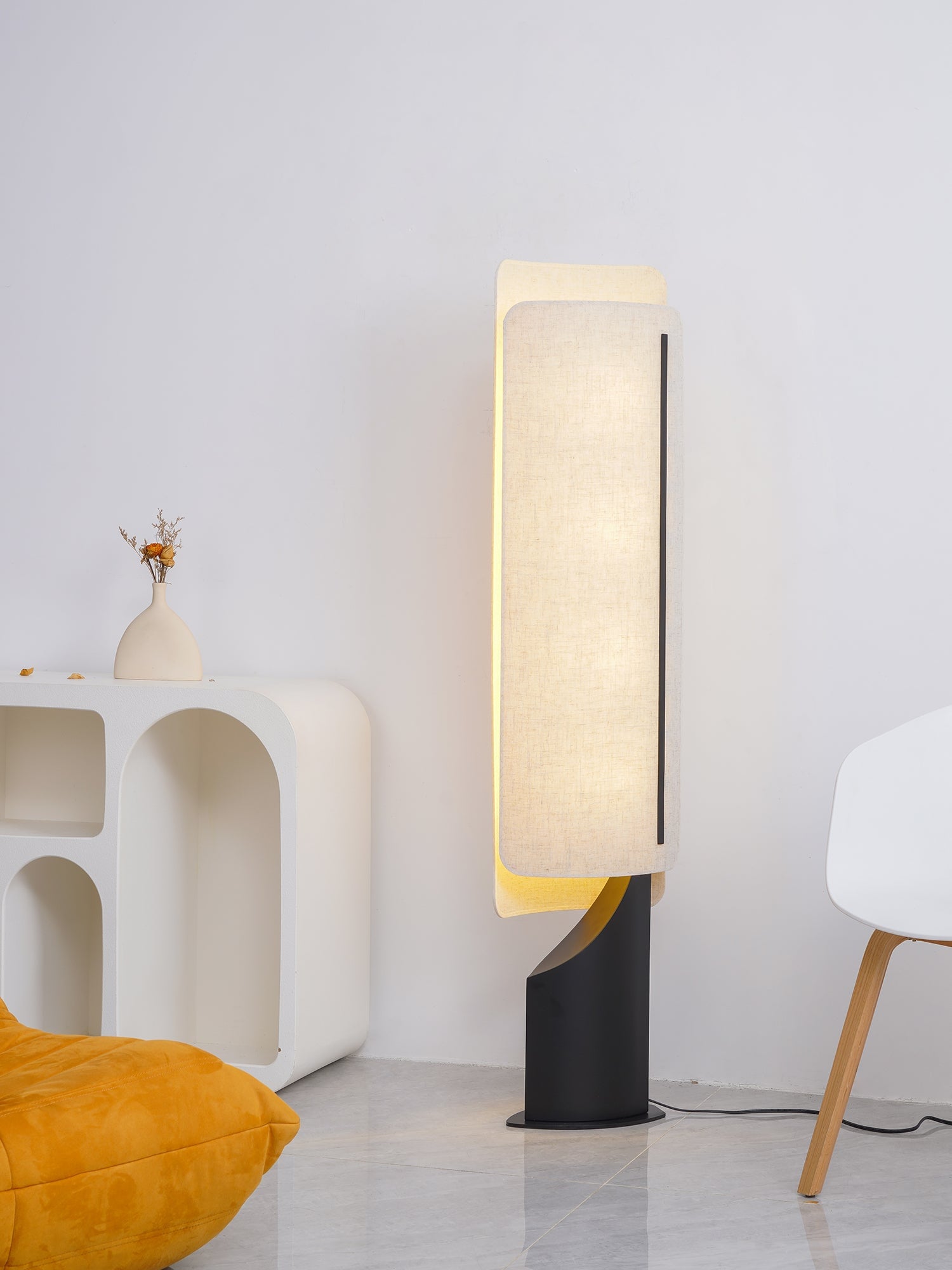 Barrier Linen Floor Lamp - Lumpaz