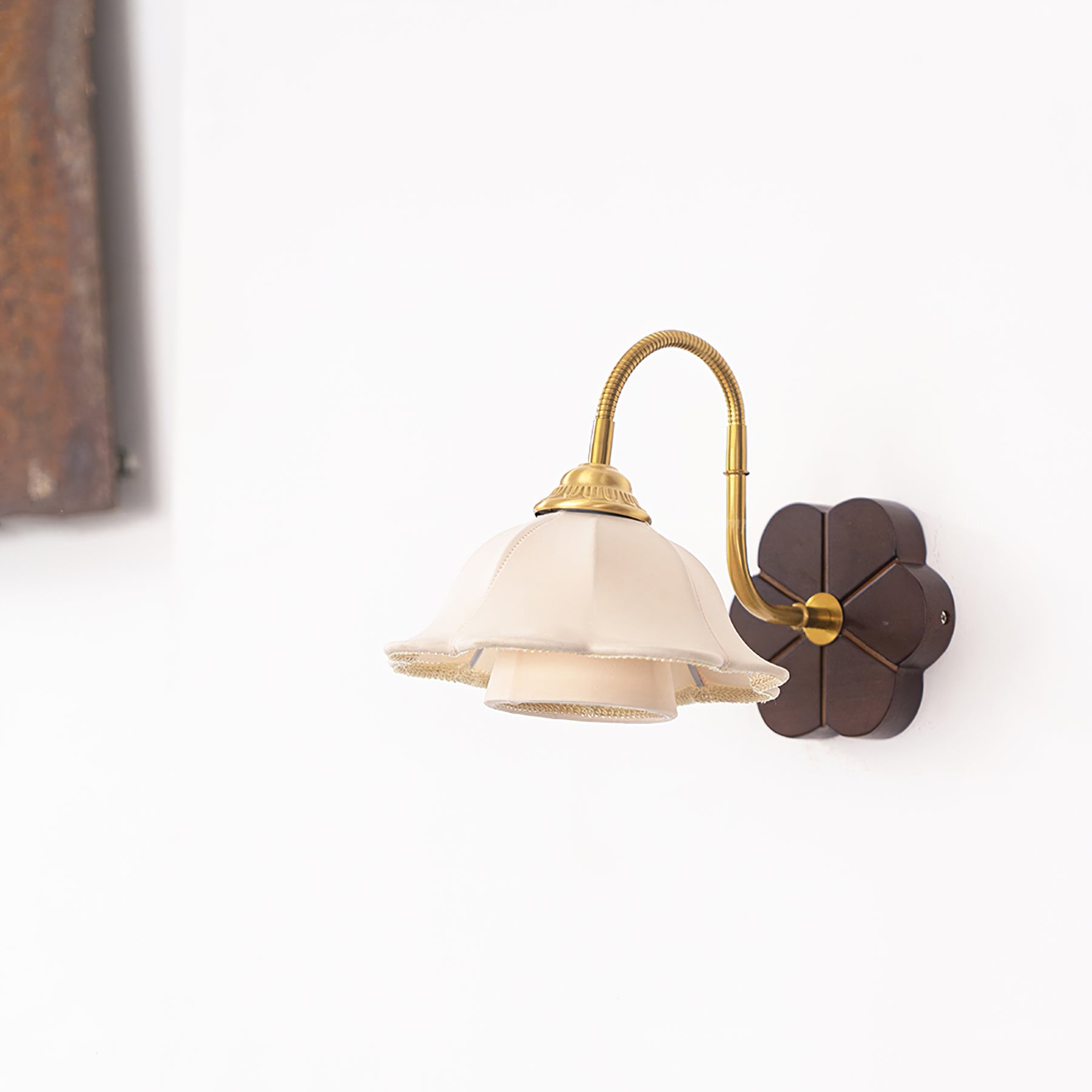 Rosette Wall Lamp - Lumpaz