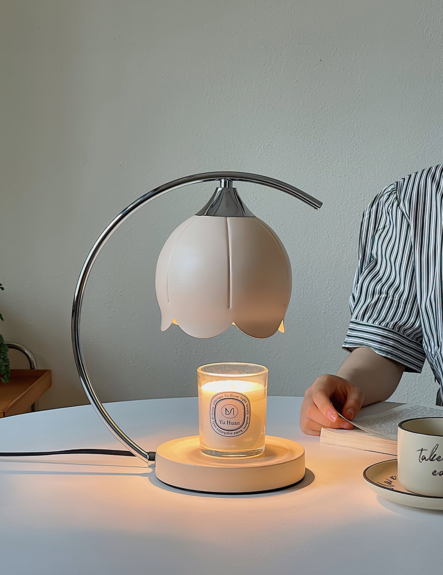 Floral Candle Table Lamp - Lumpaz