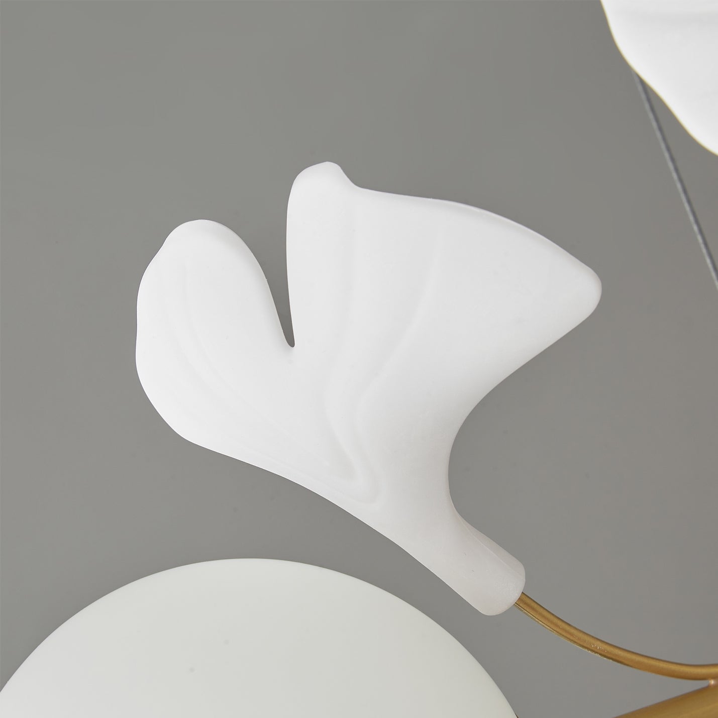 Allanie Gingko Round Chandelier - Lumpaz