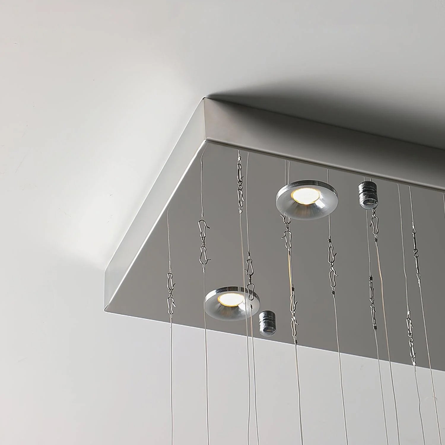Floating Butterfly Chandelier - Lumpaz