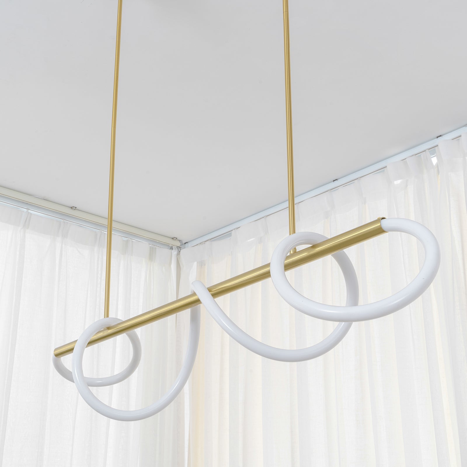 Serpentine Glow Gold Chandelier - Lumpaz