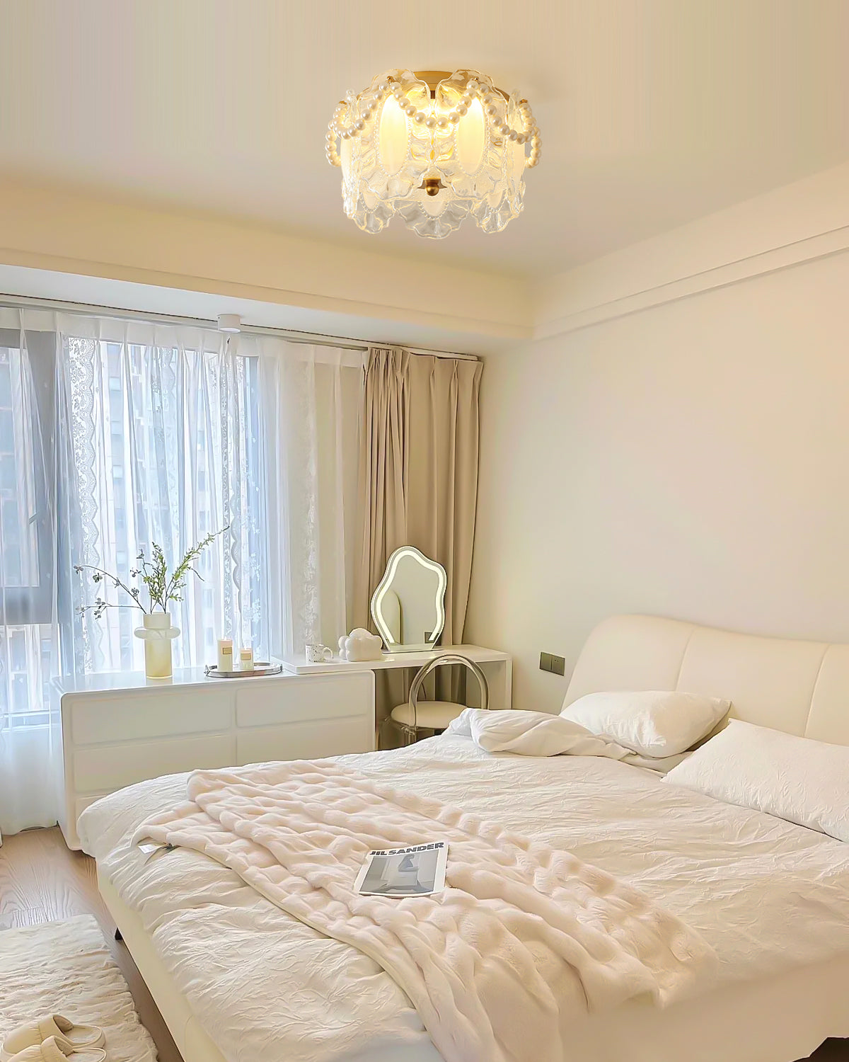 Petal Pearl Ceiling Light - Lumpaz