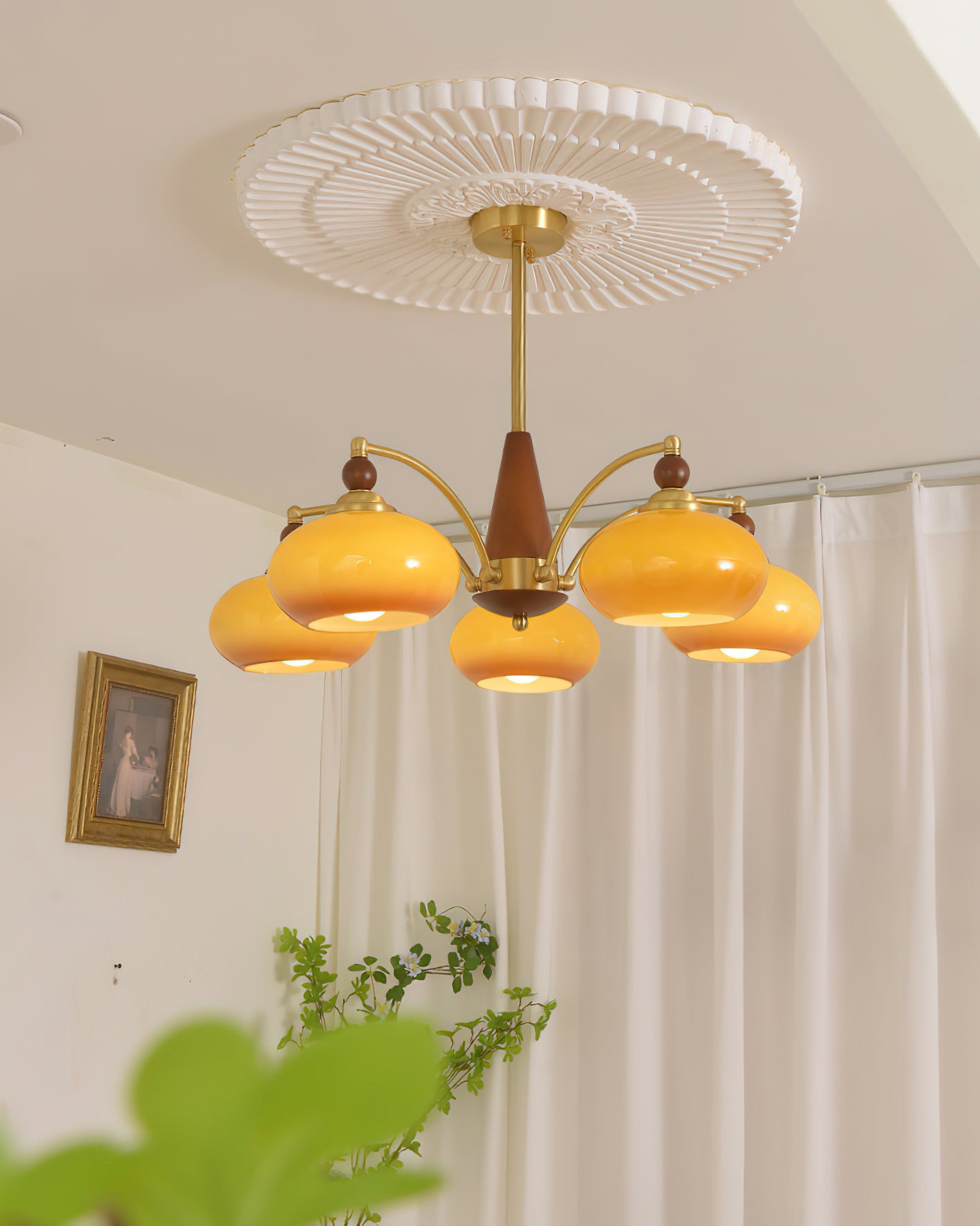 Tillary Wood Chandelier - Lumpaz