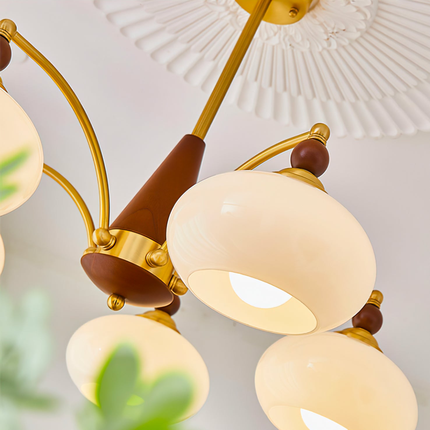 Tillary Wood Chandelier - Lumpaz