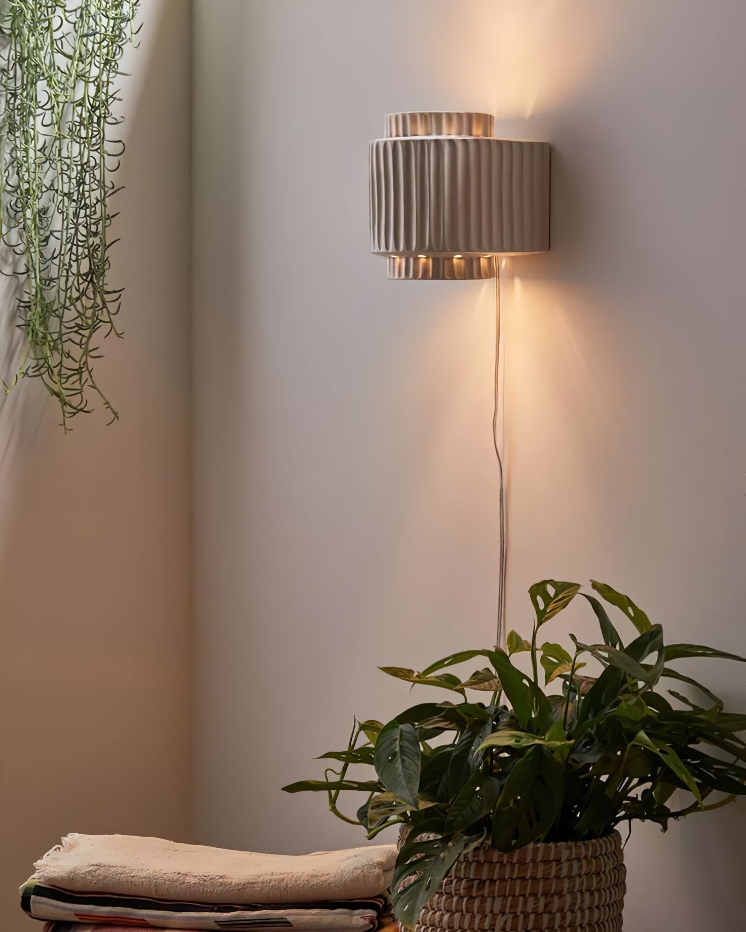 Tristan Plug In Wall Lamp - Lumpaz