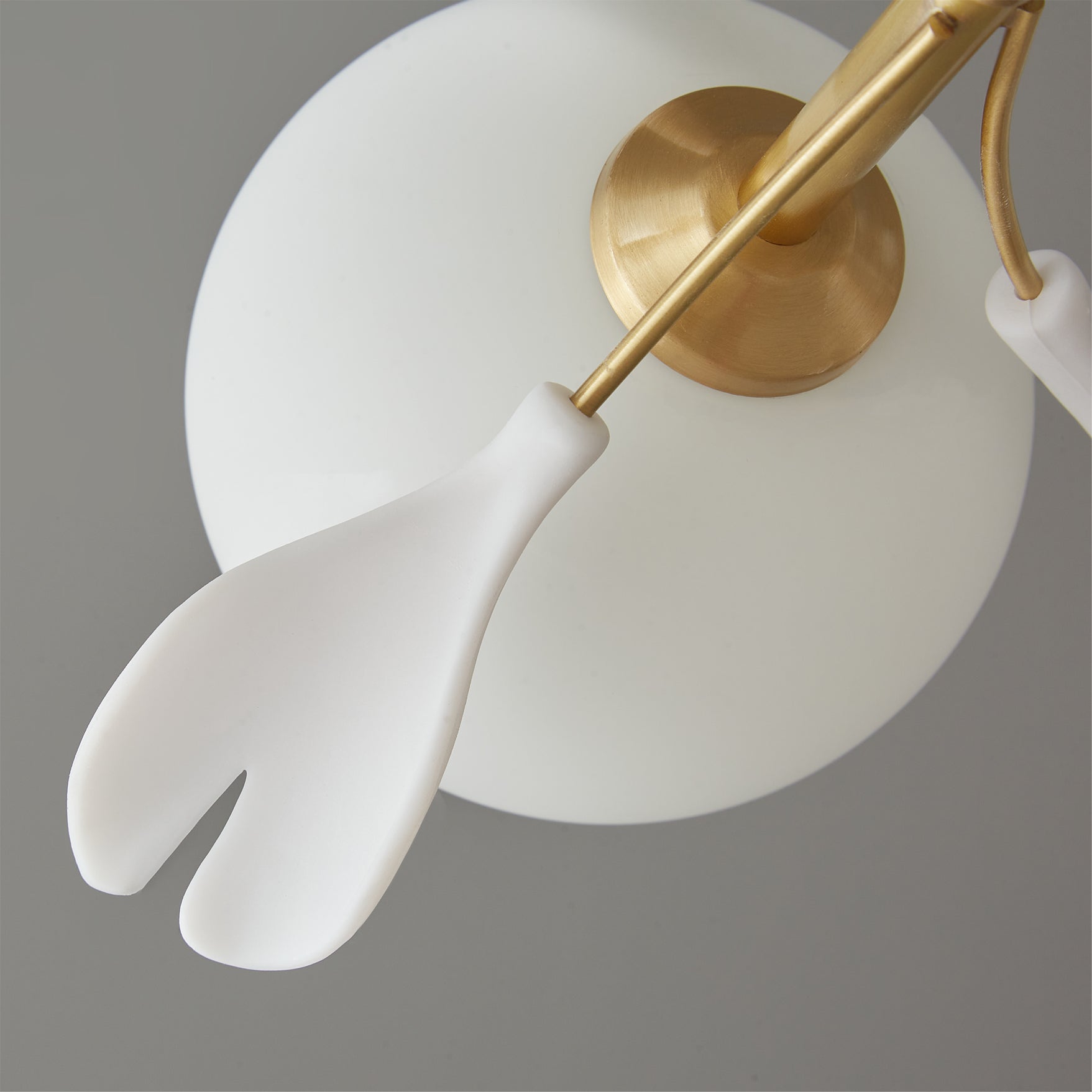 Allanie Gingko Round Chandelier - Lumpaz