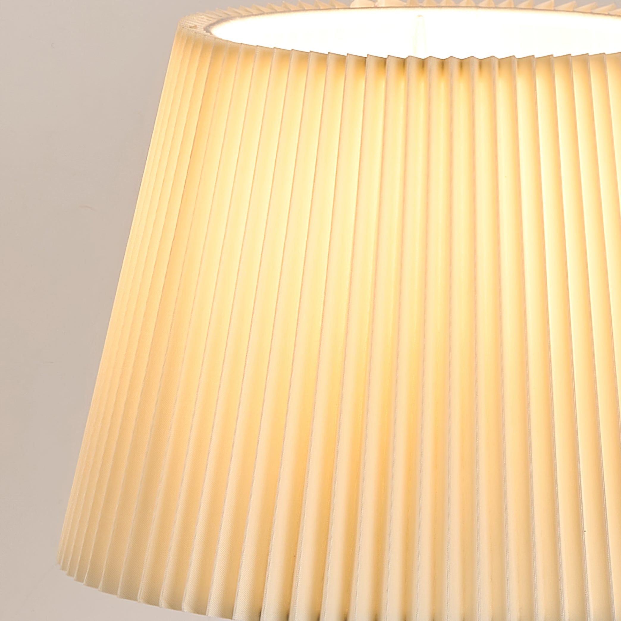 Catelyn Table Lamp - Lumpaz