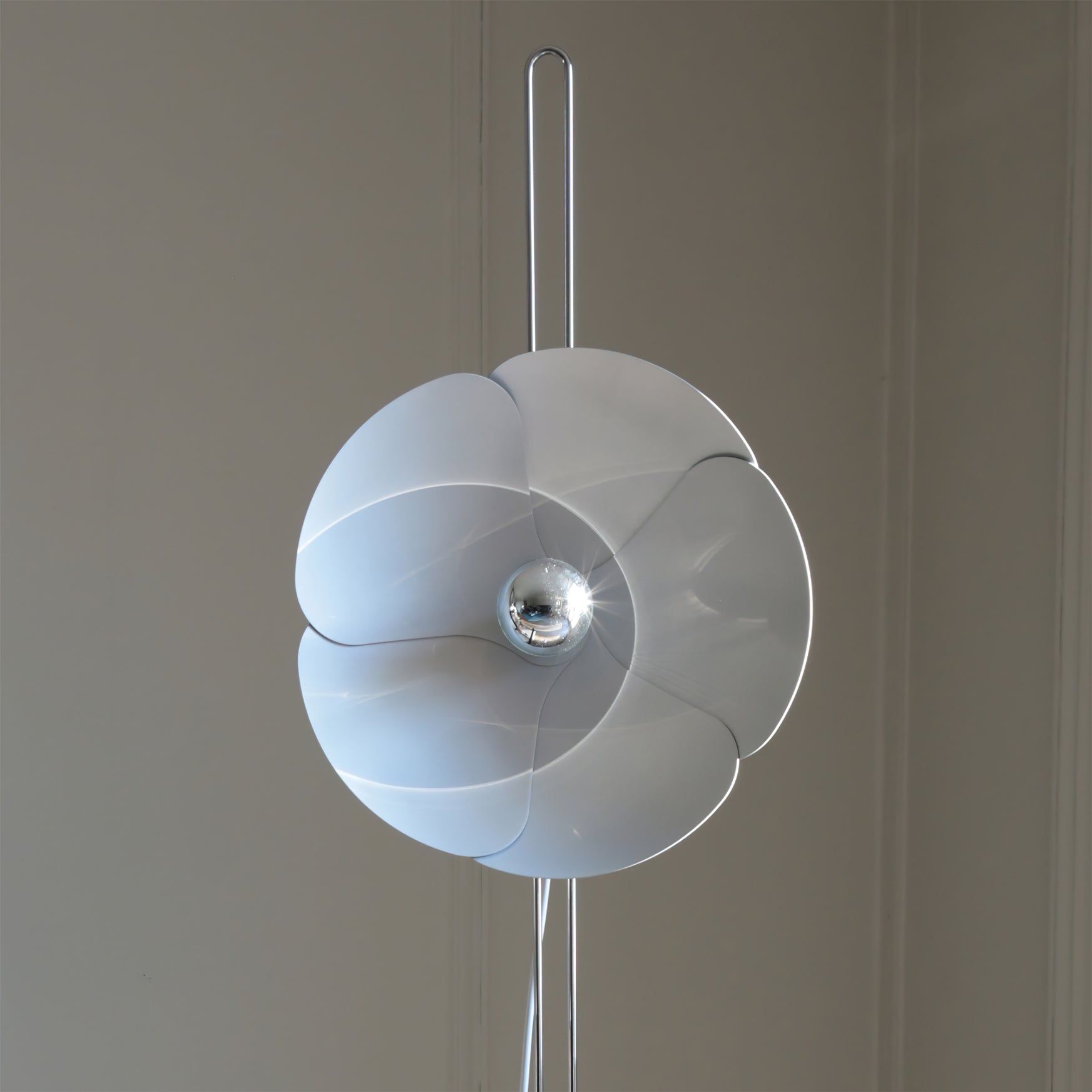 Flower Silver Floor Lamp - Lumpaz