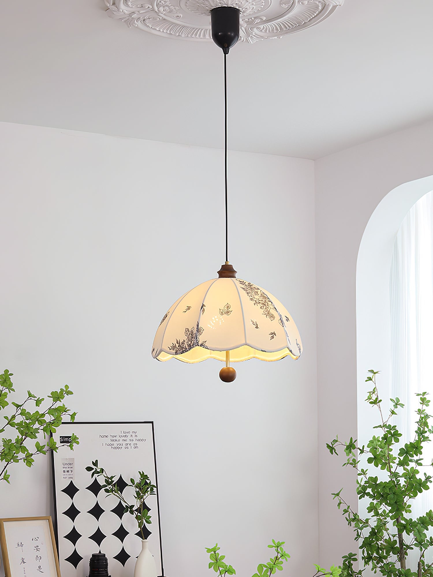 Petal Whisper Pendant Lamp - Lumpaz
