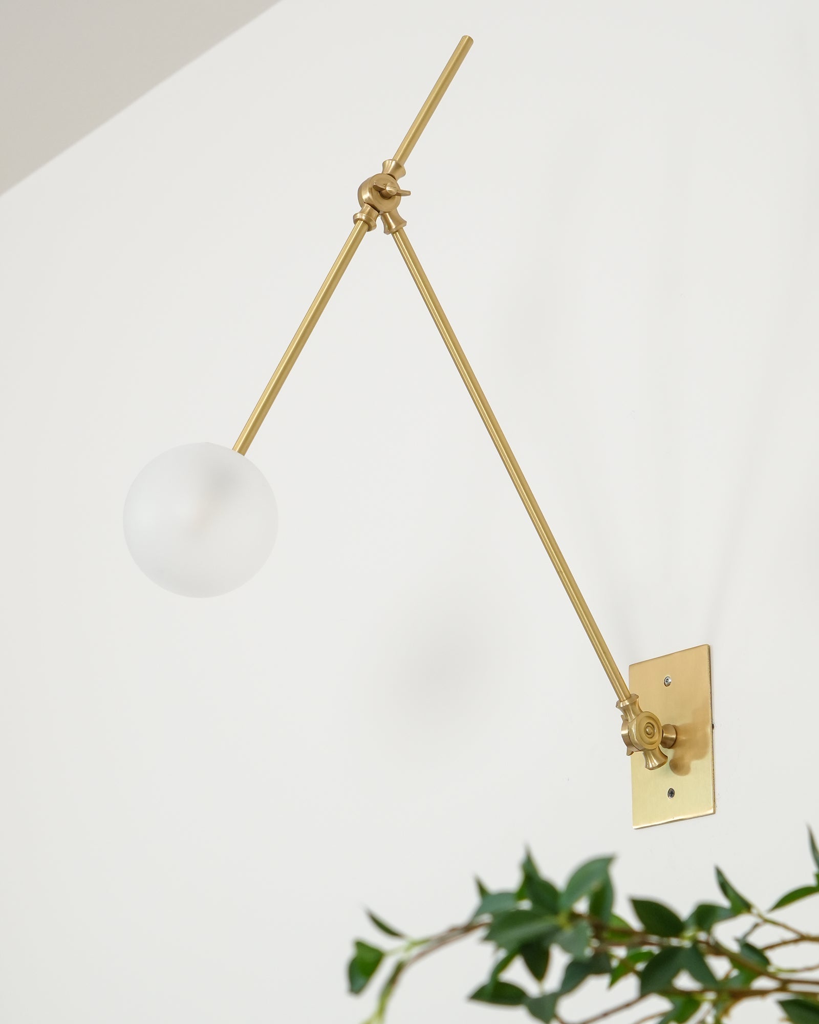 Auguri Wall Lamp - Lumpaz