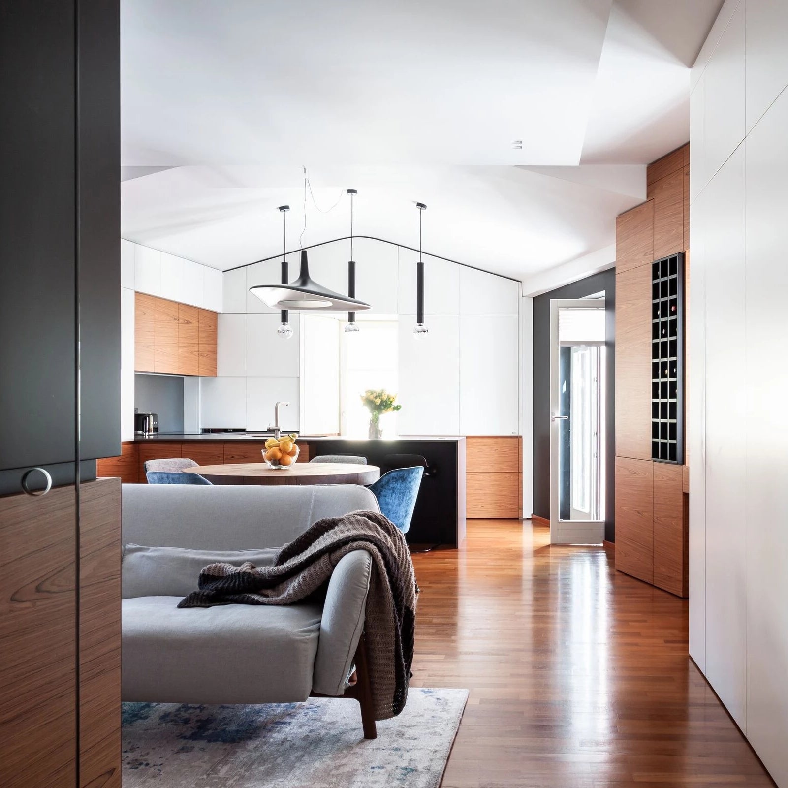 Soleil Noir Pendant Lamp - Lumpaz