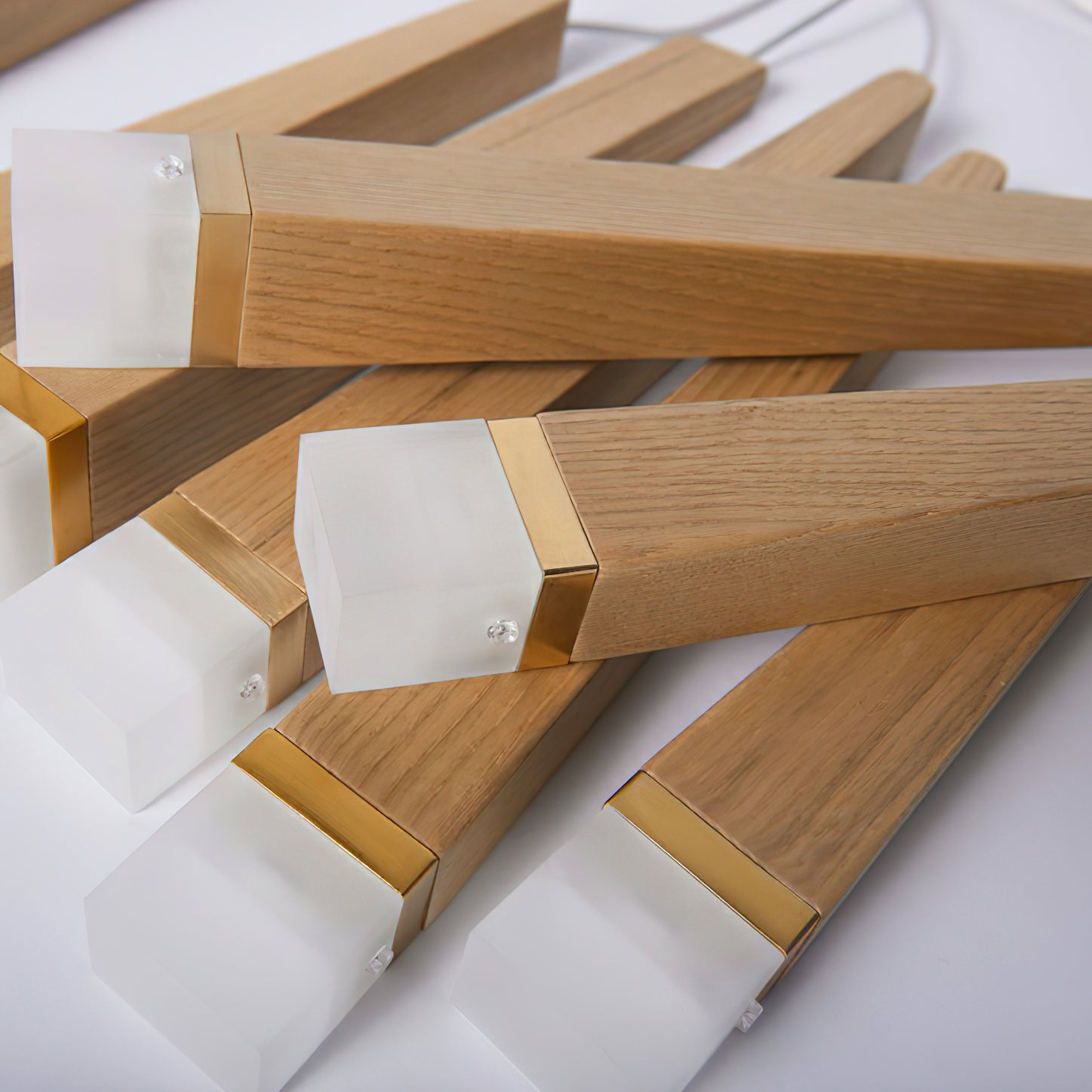 Firewood Stick Chandelier - Lumpaz