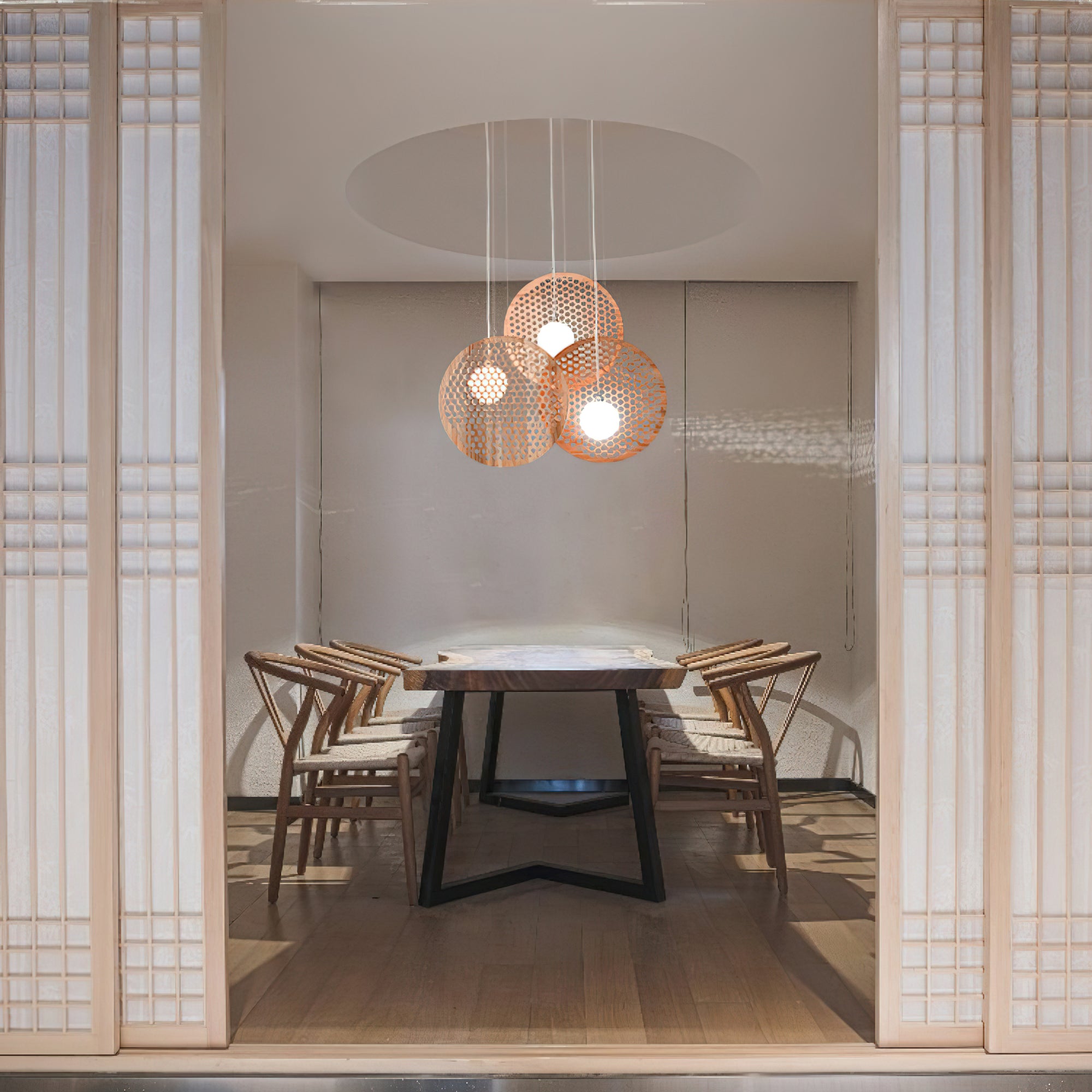 Bee Plate Chandelier - Lumpaz