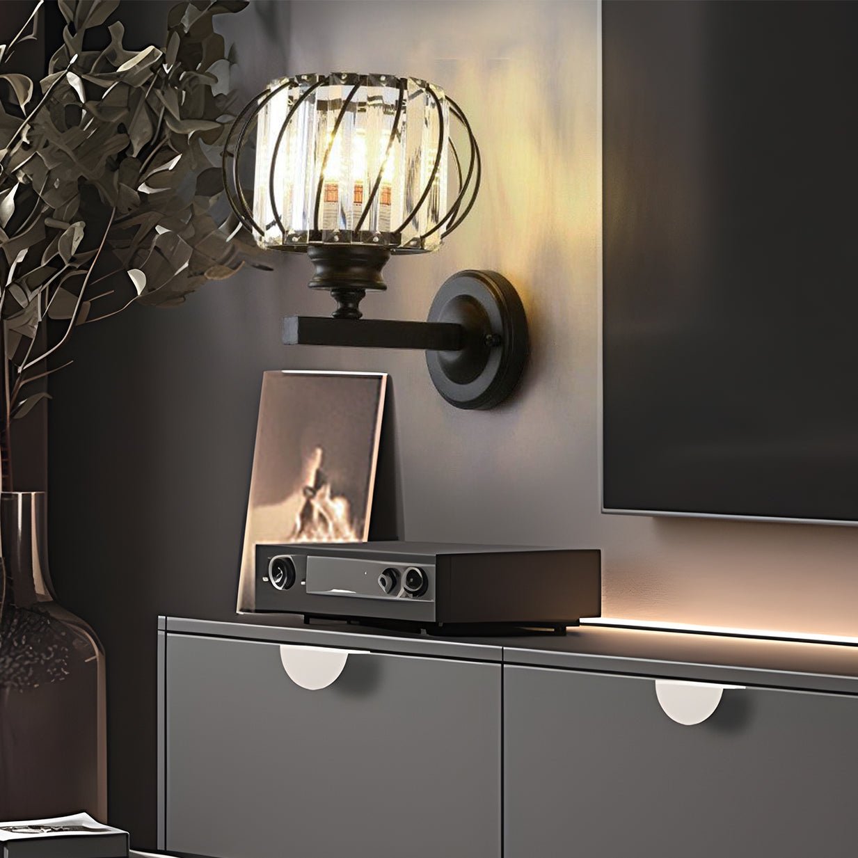 Vintage Modern Luxury Wall Sconce for Bedroom - Lumpaz