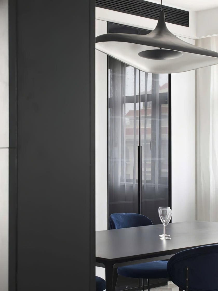 Soleil Noir Pendant Lamp - Lumpaz