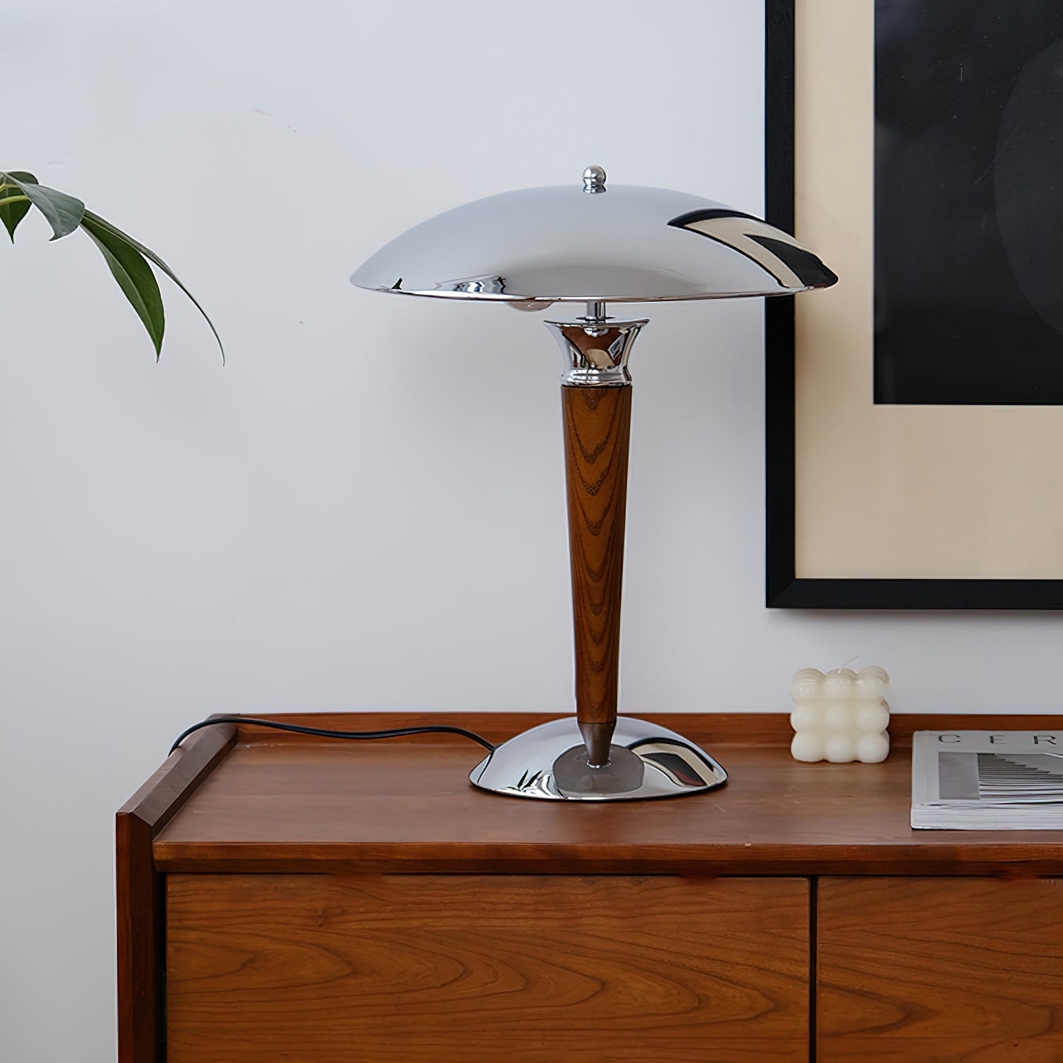 Helmet Table Lamp - Lumpaz