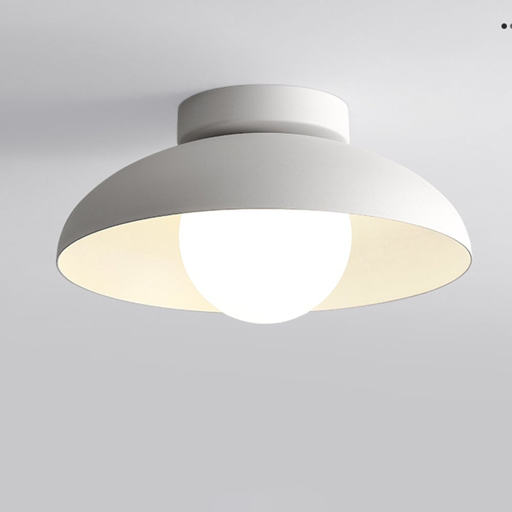 Minimalist White Metal Round Ceiling Light - Lumpaz