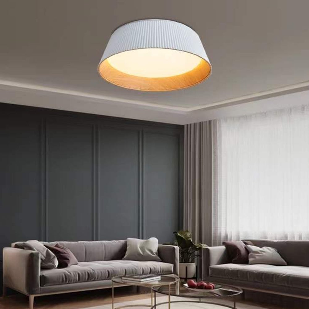 Nordic Resin Conical Ceiling Light - Lumpaz