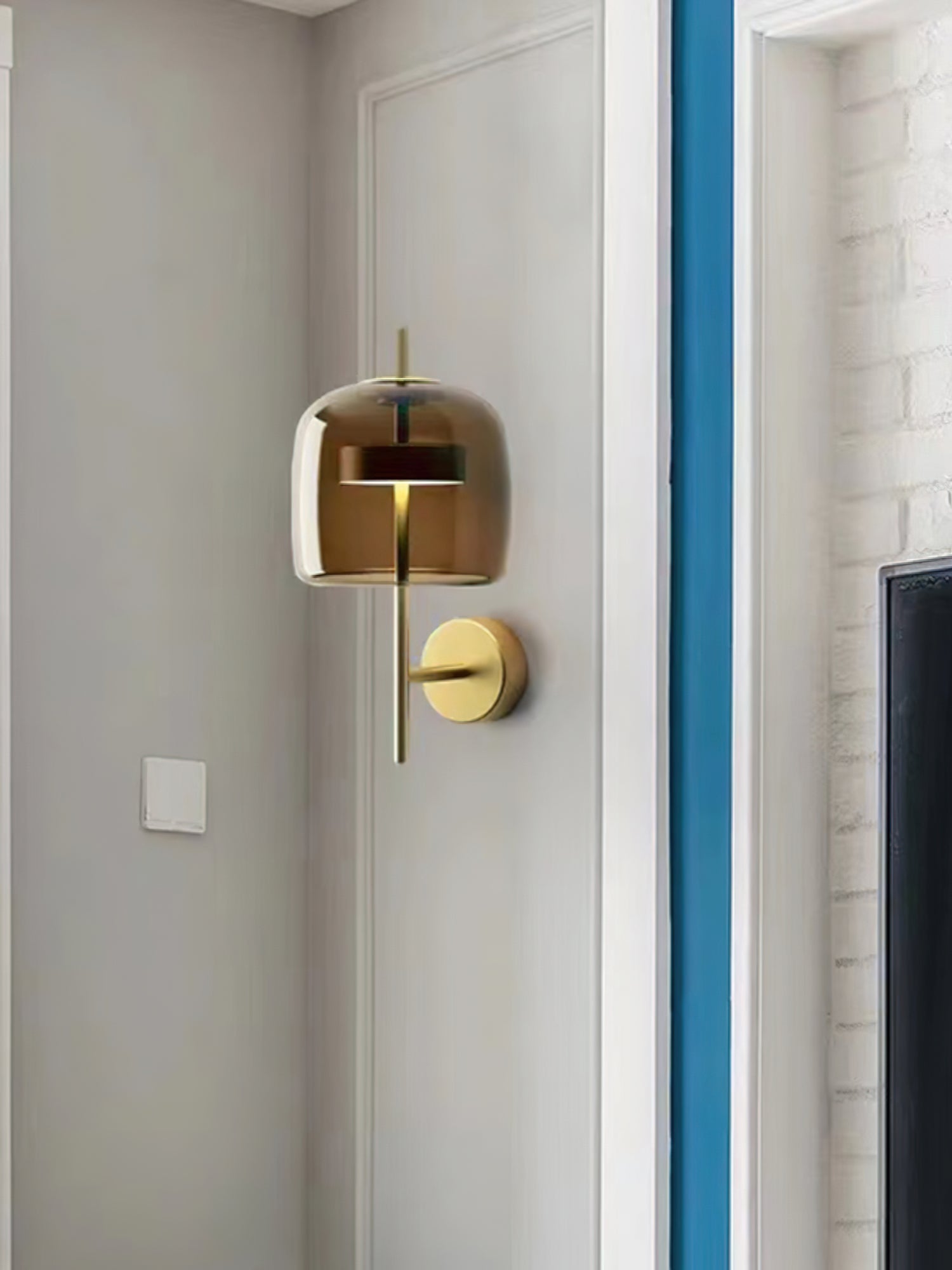 Hourglass Wall Sconce - Lumpaz