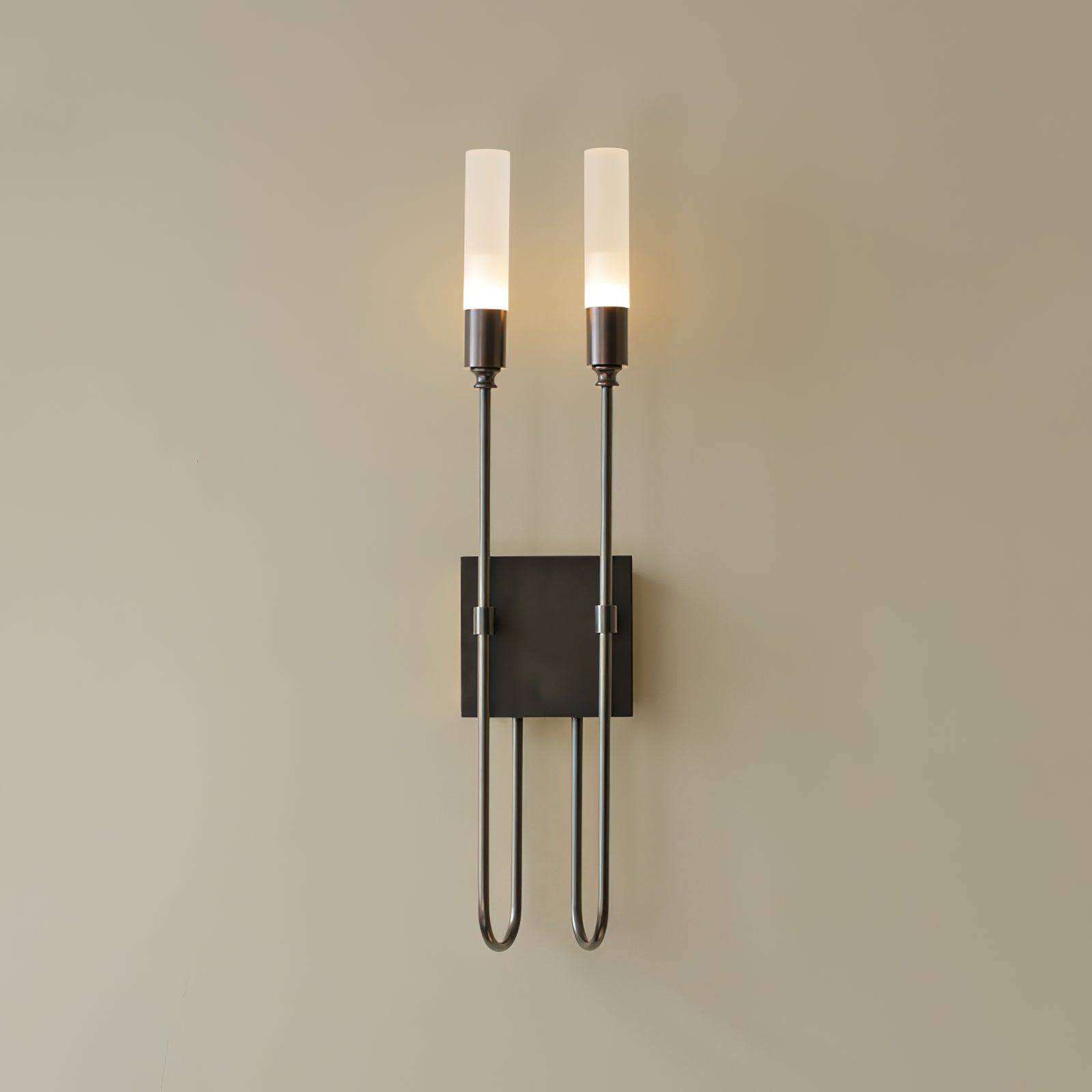 Double Arrow Wall Sconce - Lumpaz