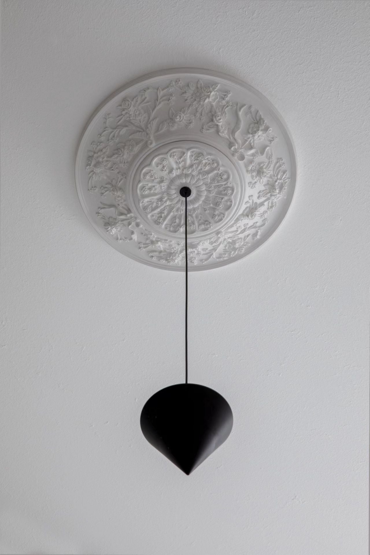 Stralunata Pendant Lamp - Lumpaz