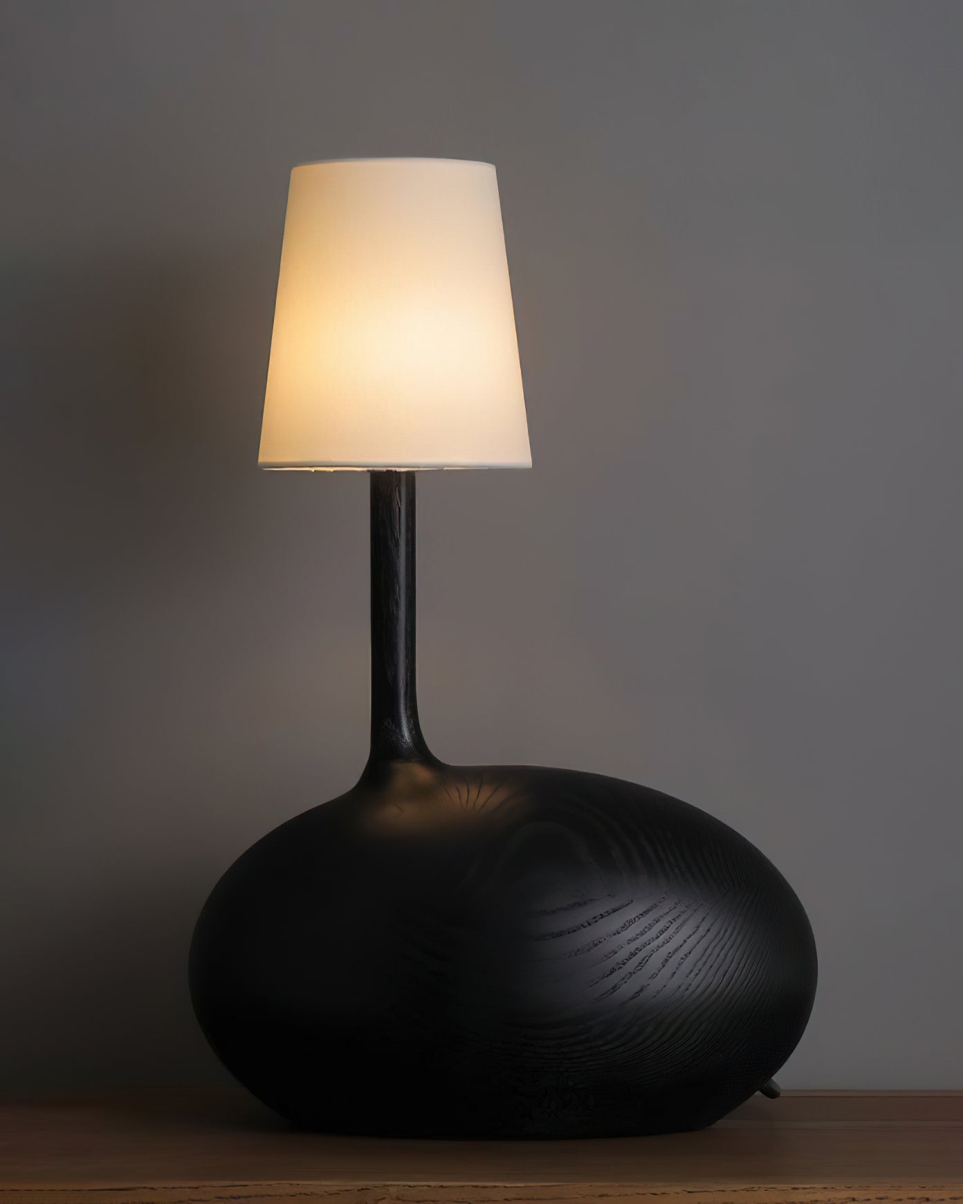Snail Table Lamp - Lumpaz