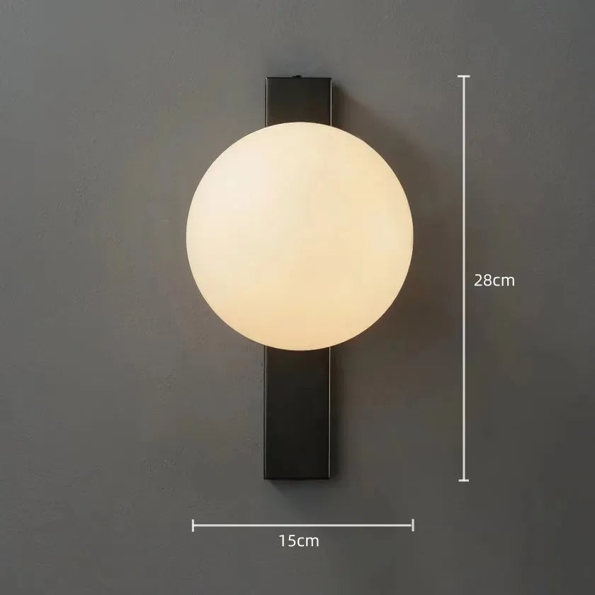 Minimalist Simple White Ball Wall Light - Lumpaz