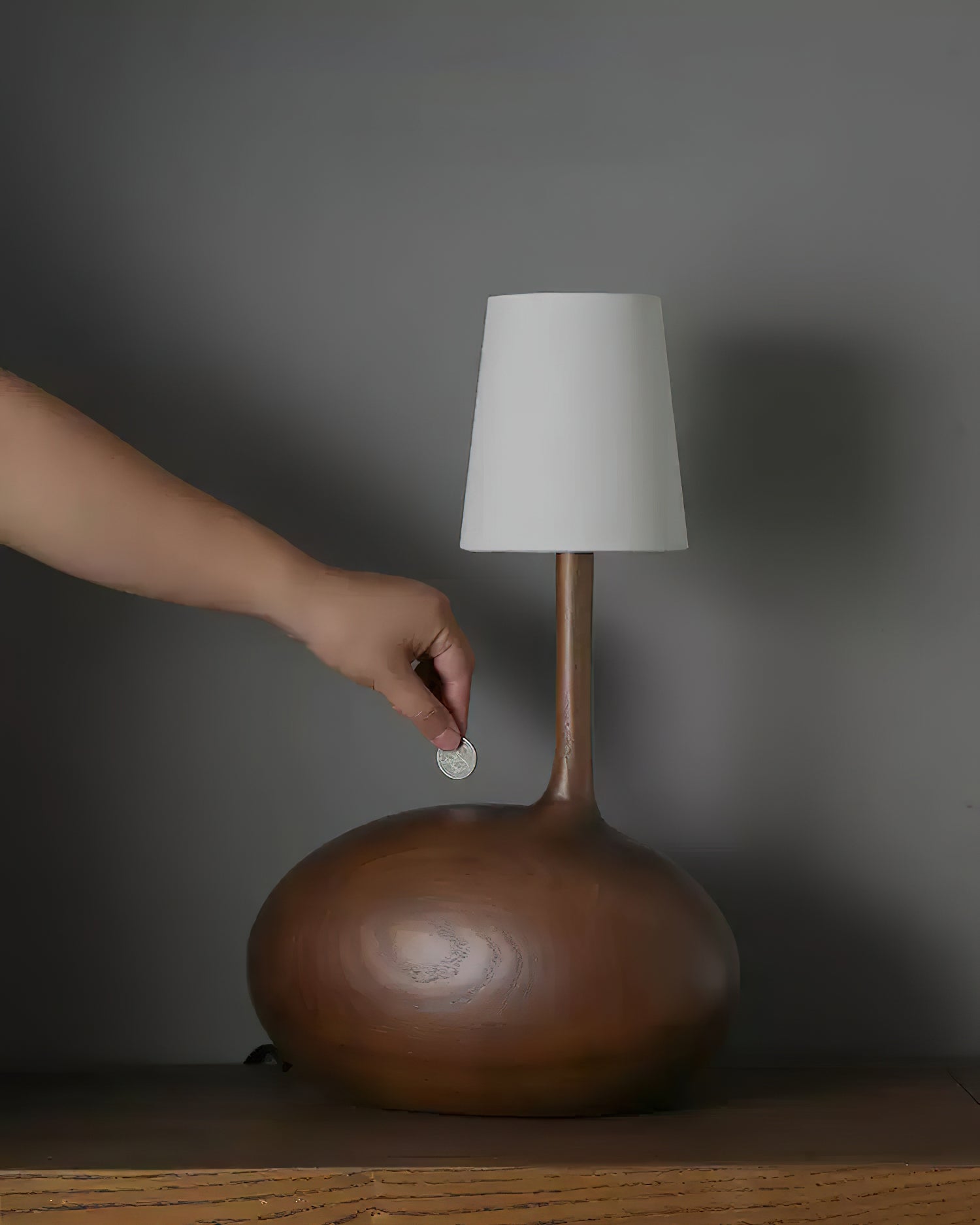 Snail Table Lamp - Lumpaz