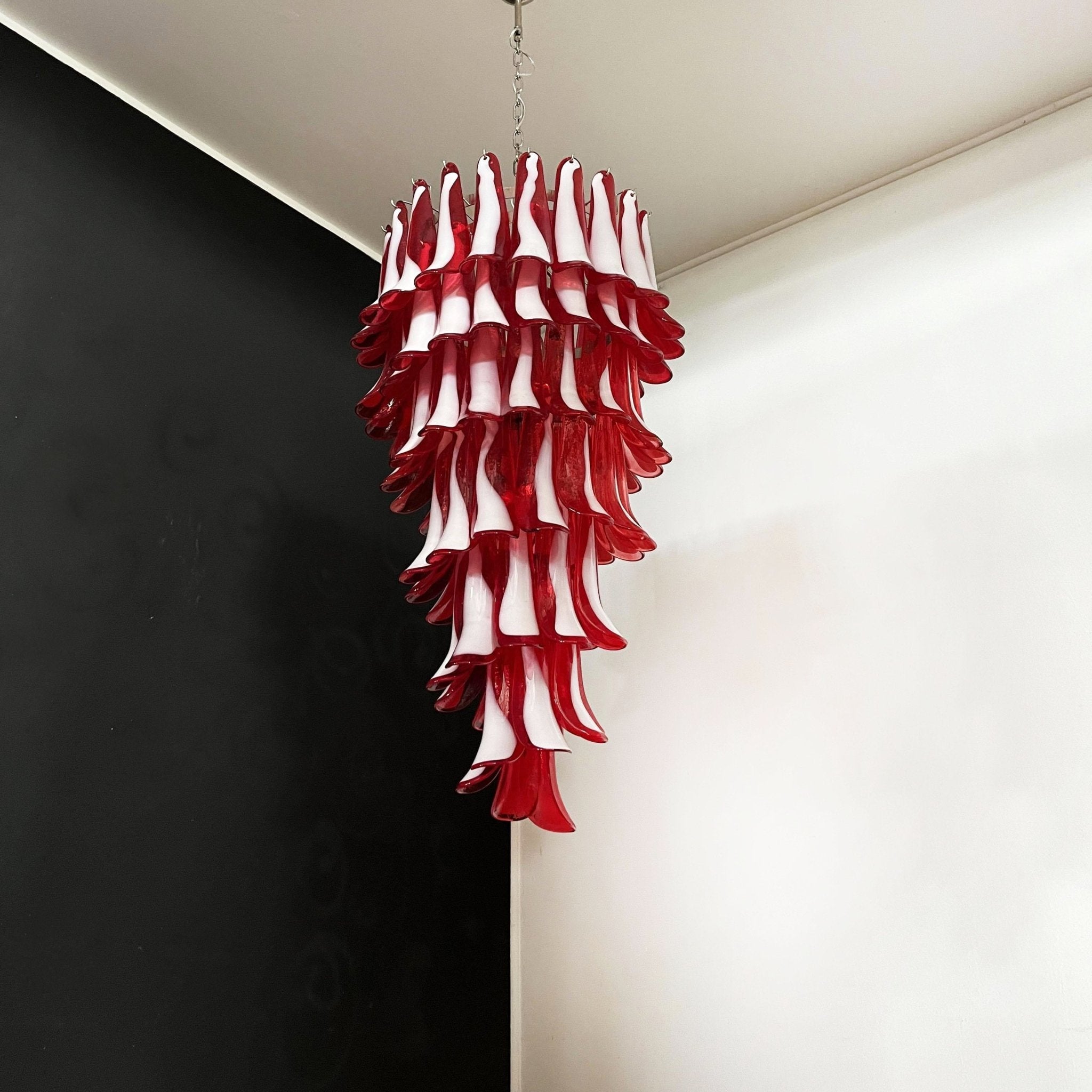 Murano Red Petals Spiral Chandelier - Lumpaz