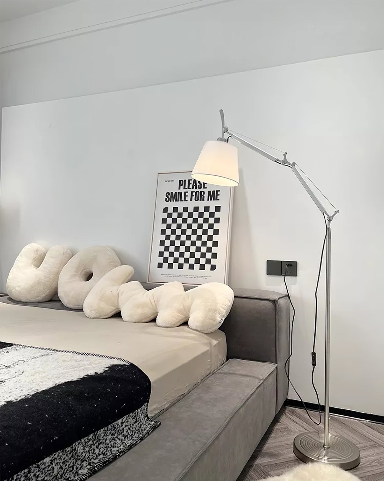 Rocker Modern Floor Lamp - Lumpaz